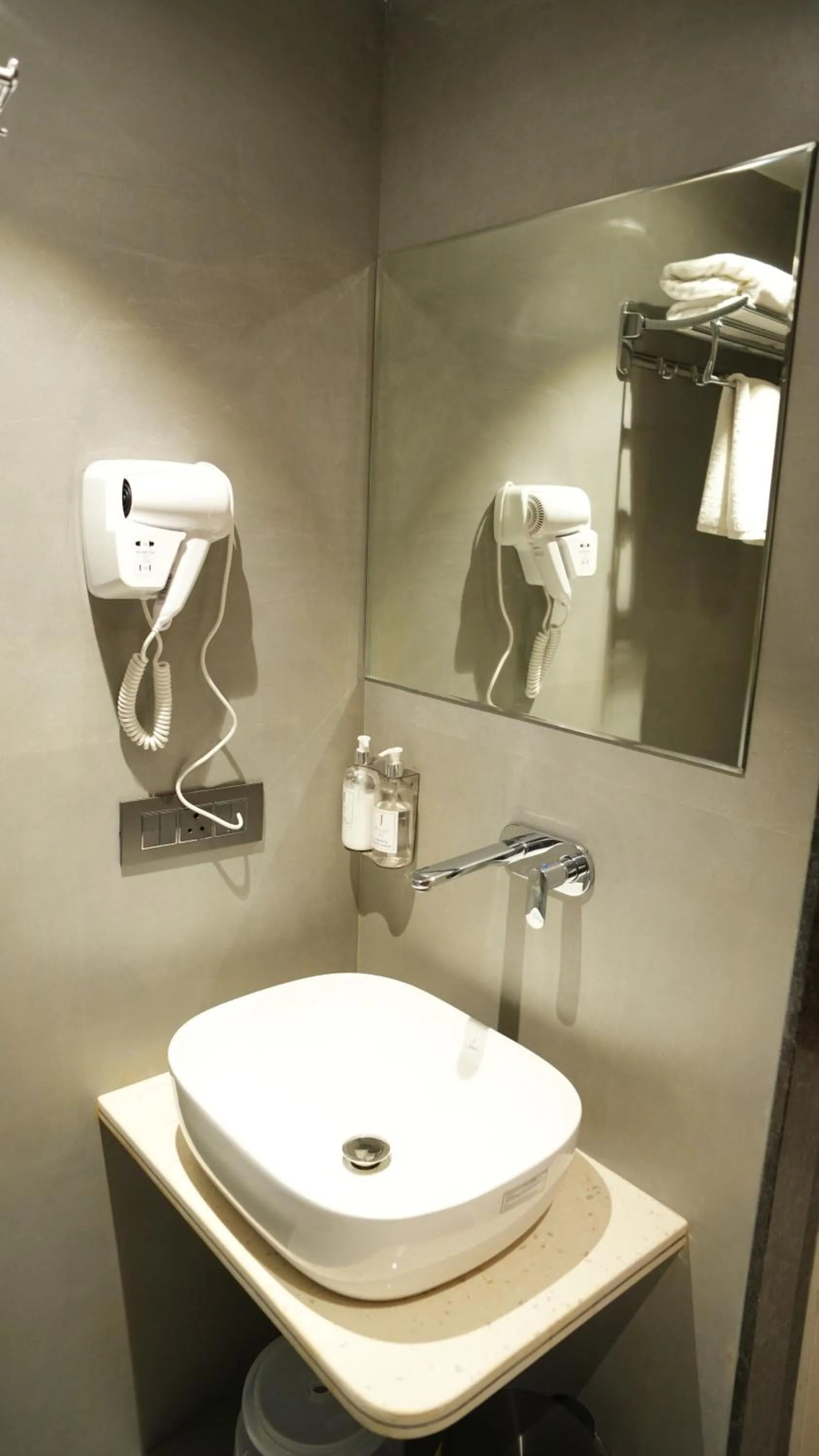 Bathroom in Jivanta Shirdi