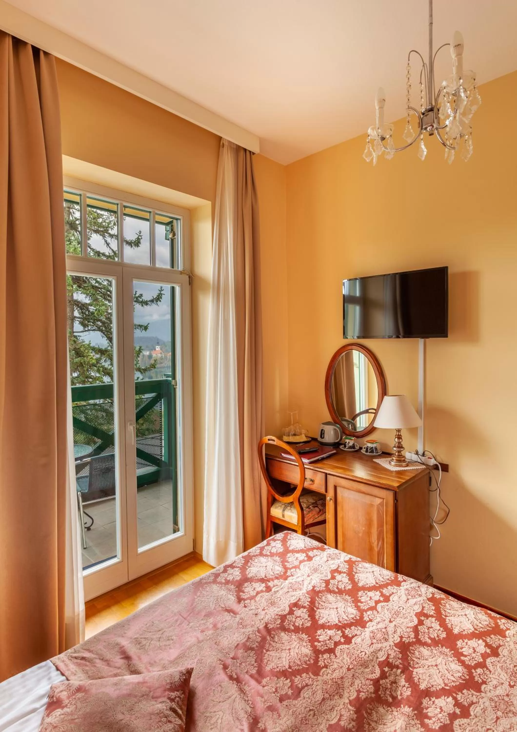 View (from property/room), Bed in Hotel Triglav