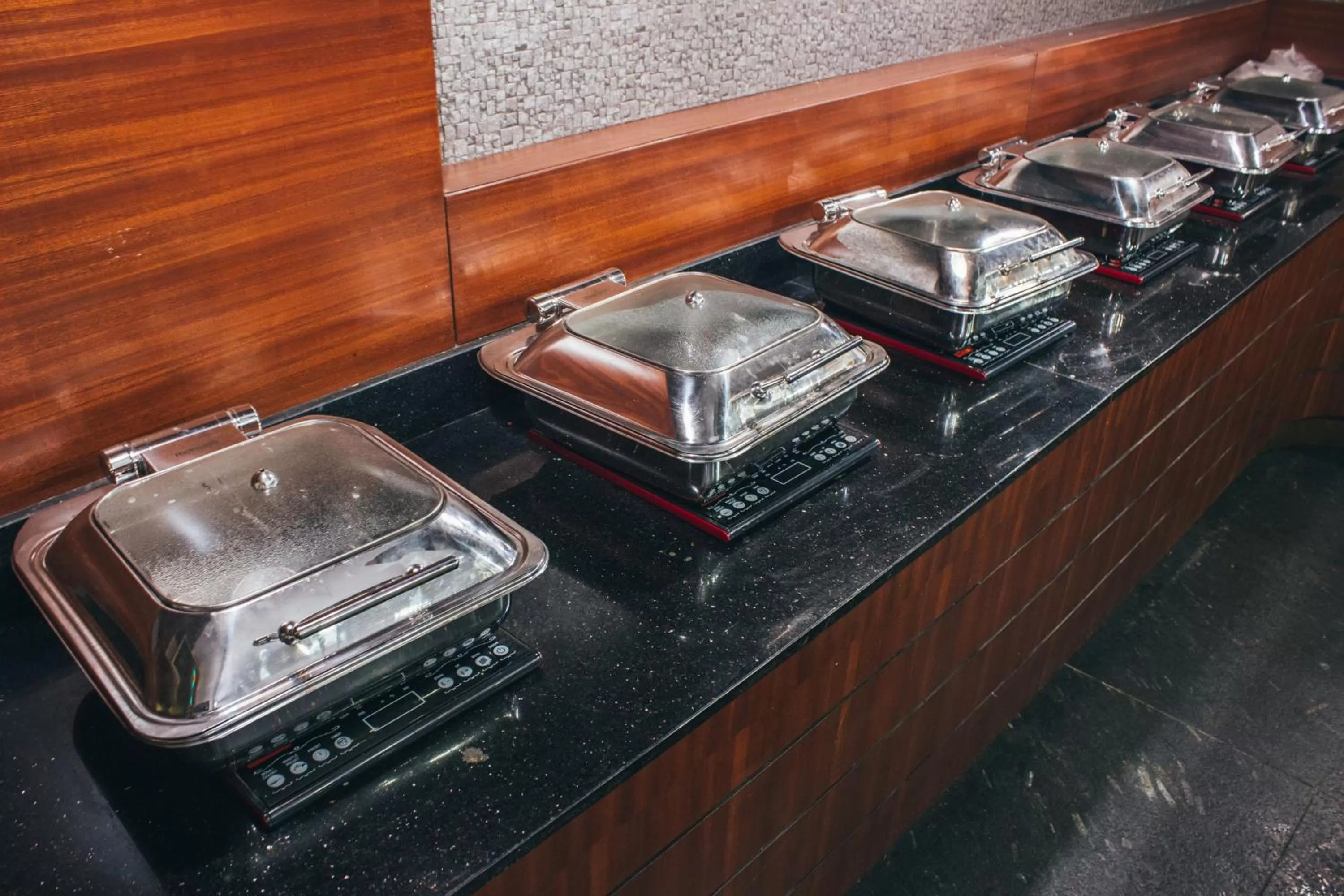 Kitchen or kitchenette in Ambaari hotel