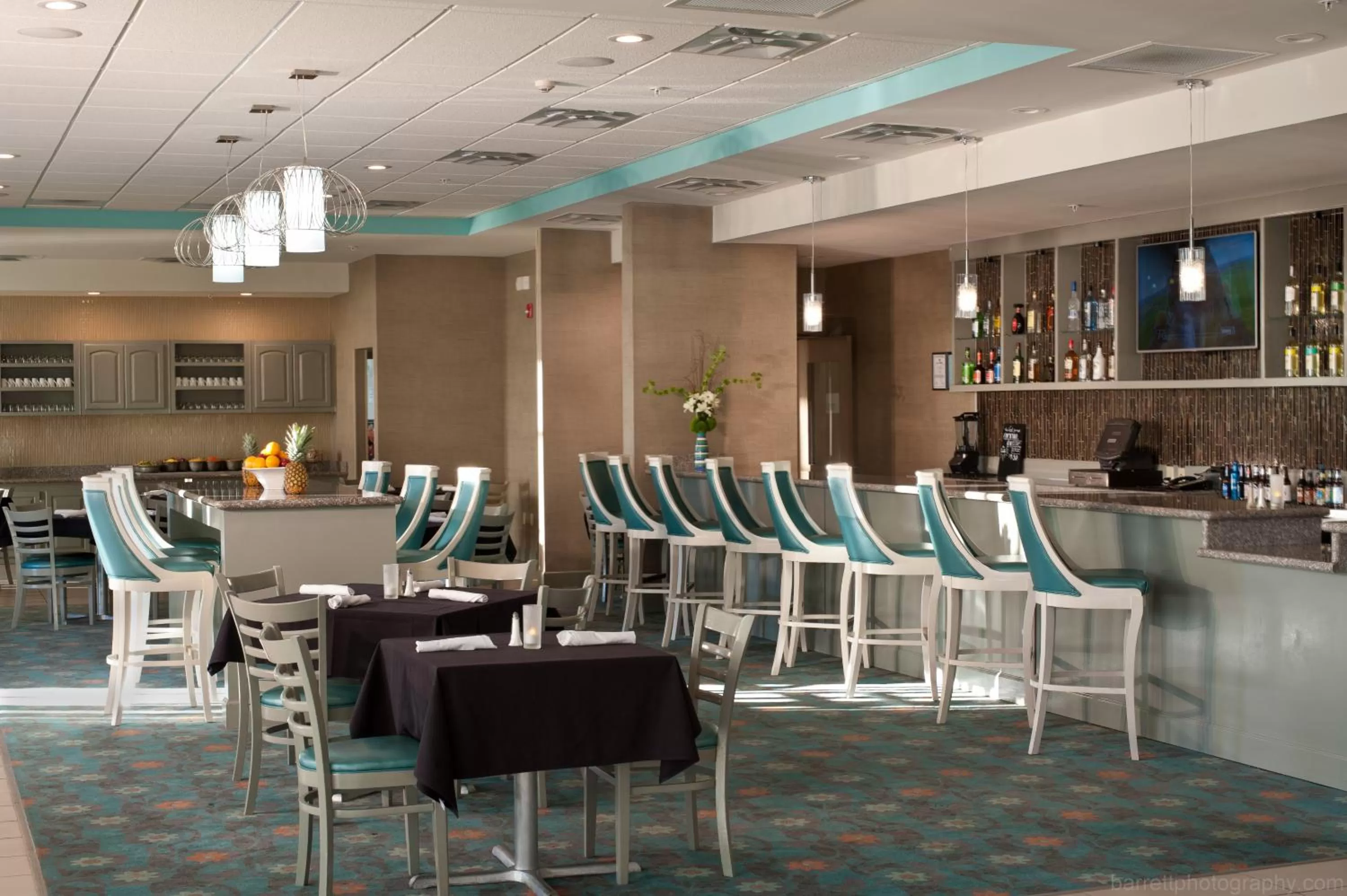 Restaurant/places to eat in Holiday Inn Guin by IHG