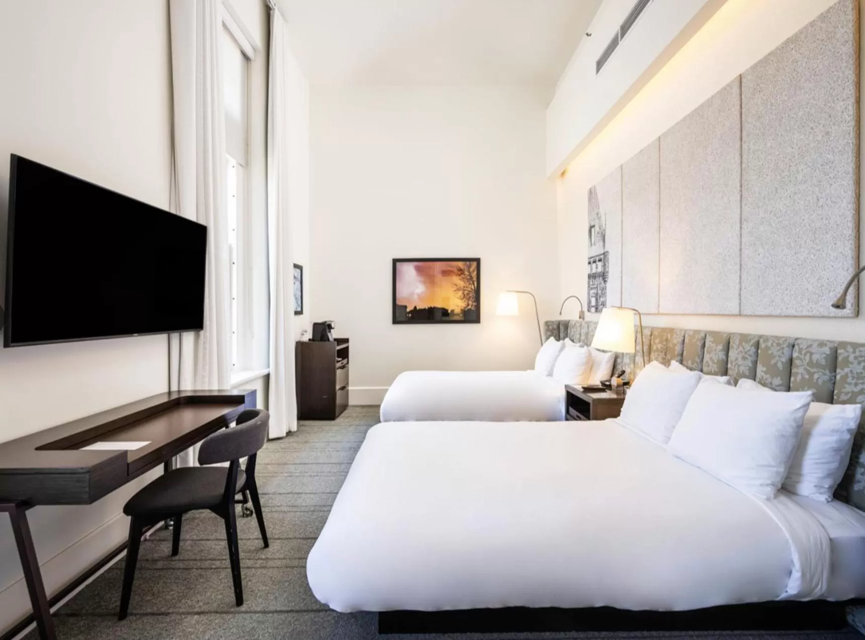 Bedroom, Bed in The Richardson Hotel