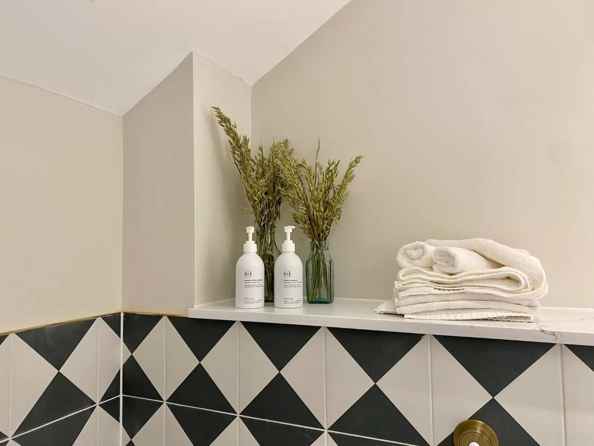 towels in Railway House York by Chateau Anna