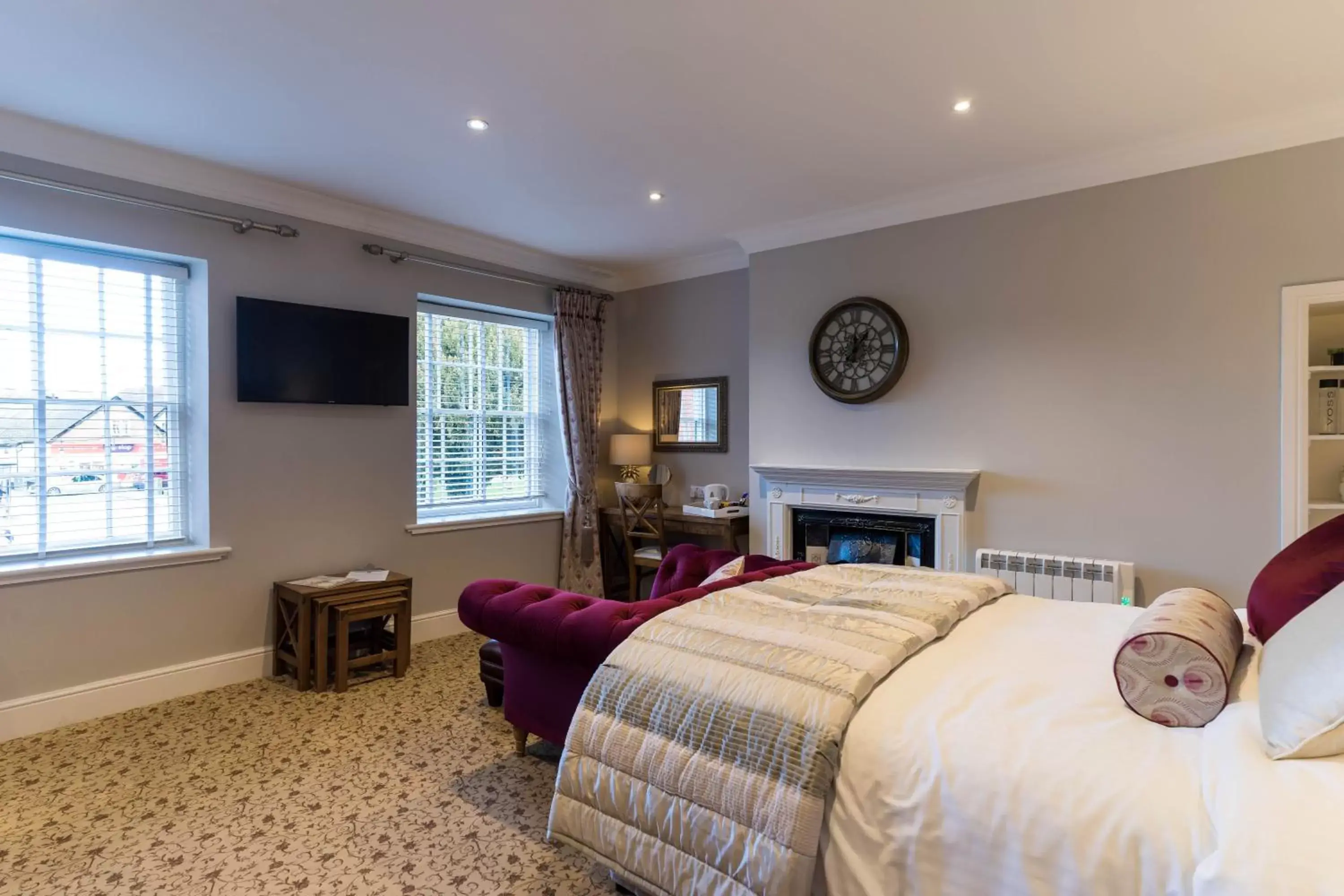 Deluxe King Room in Greyhound Inn Wilton Deluxe King Room in Greyhound Inn Wilton