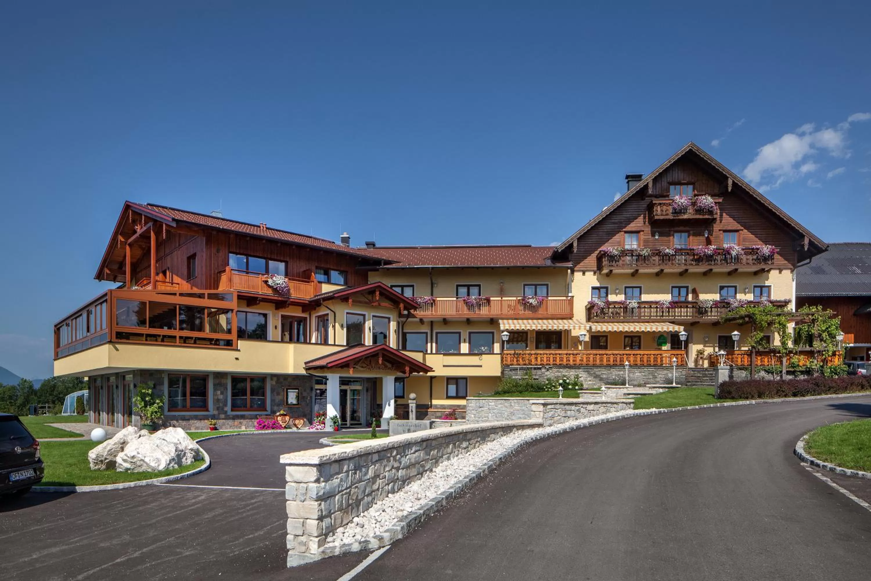 View (from property/room), Property Building in Panorama Hotel Gasthof Leidingerhof