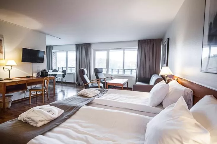 Photo of the whole room, Bed in First Hotel Bengtsfors