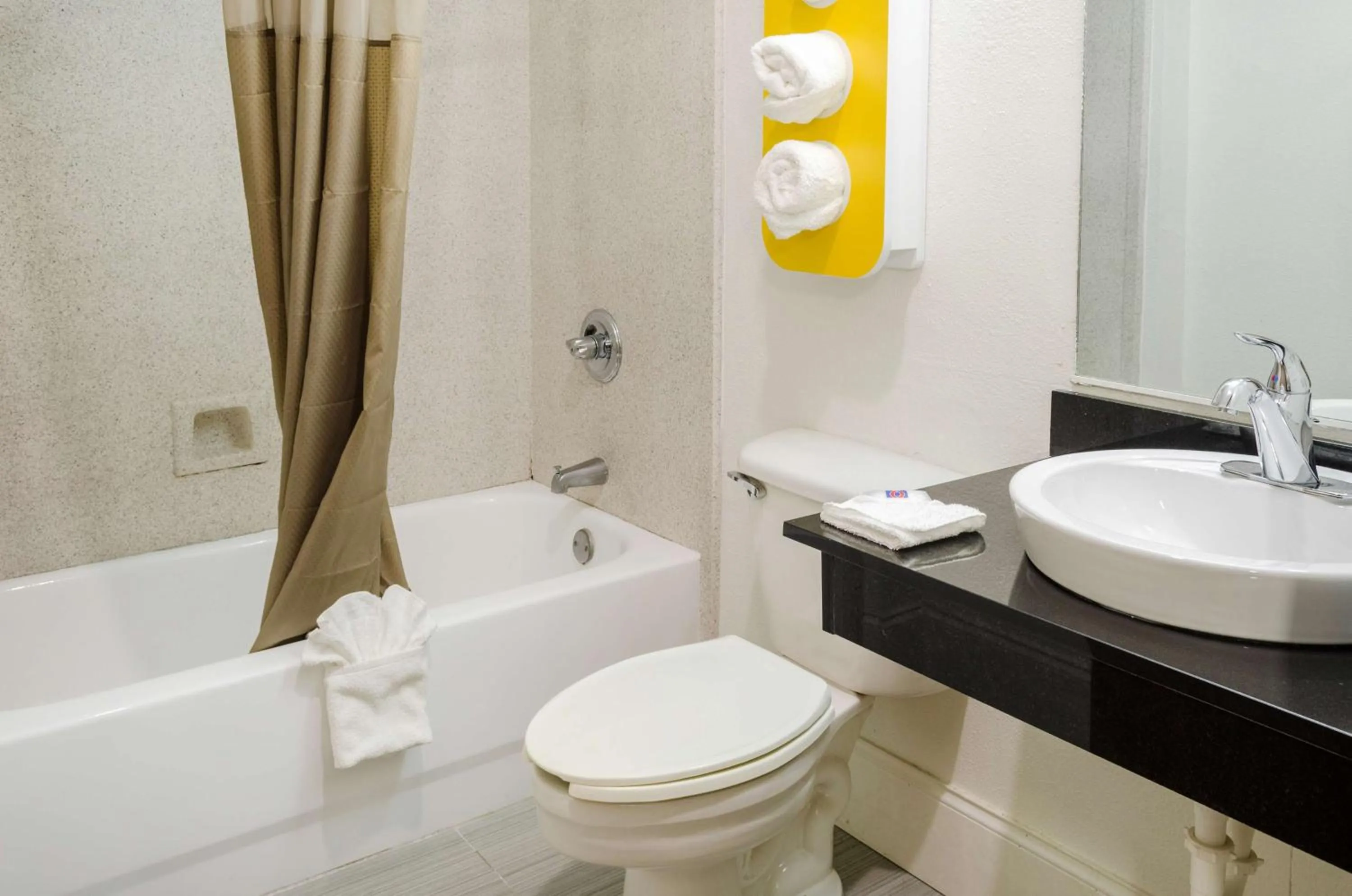 Bathroom in Motel 6-Mobile, AL