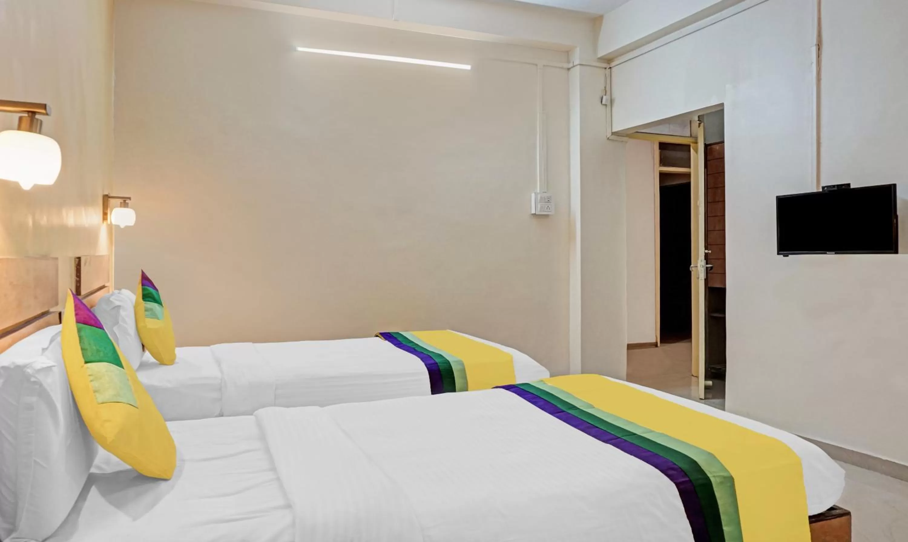 Bedroom, Bed in Itsy Hotels Ranjeet