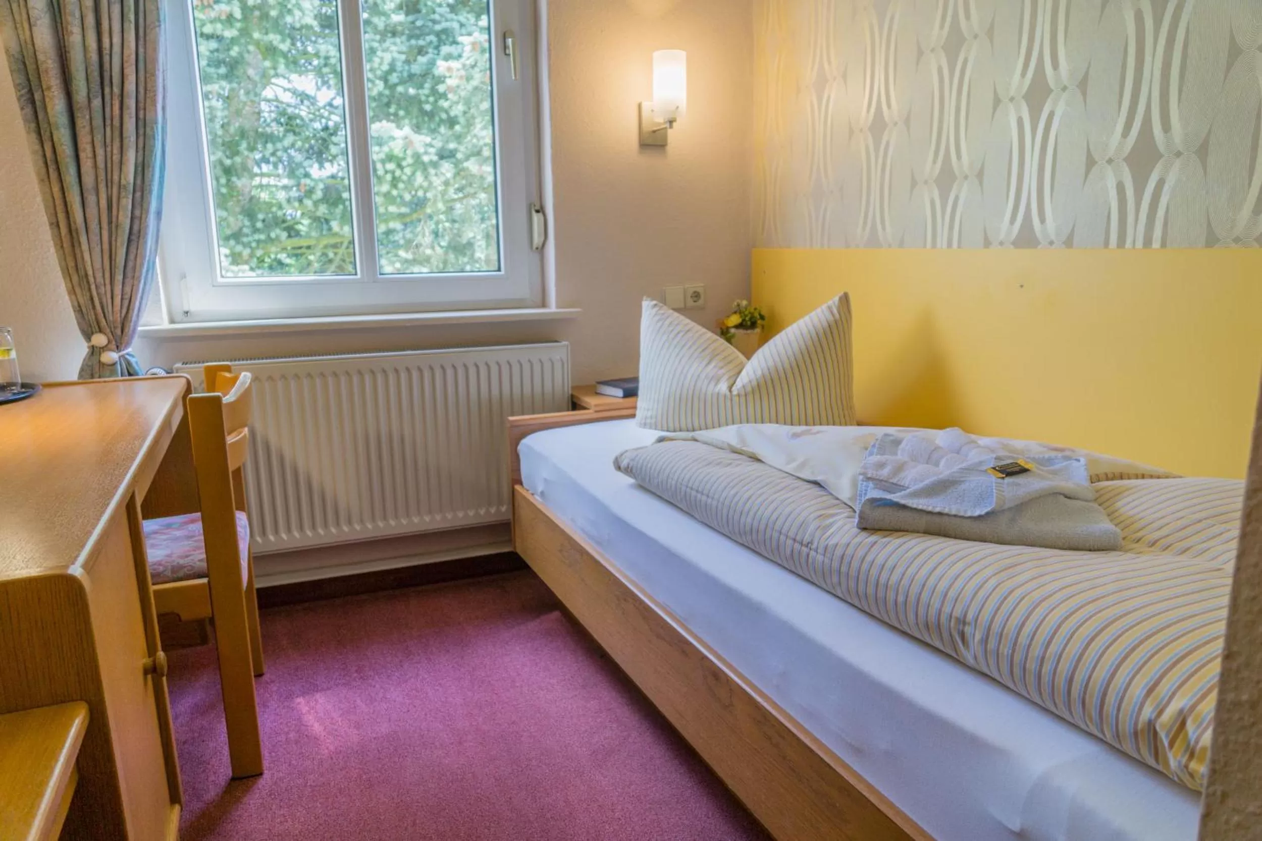 Day, Bed in Hotel zur Post in Wurzen