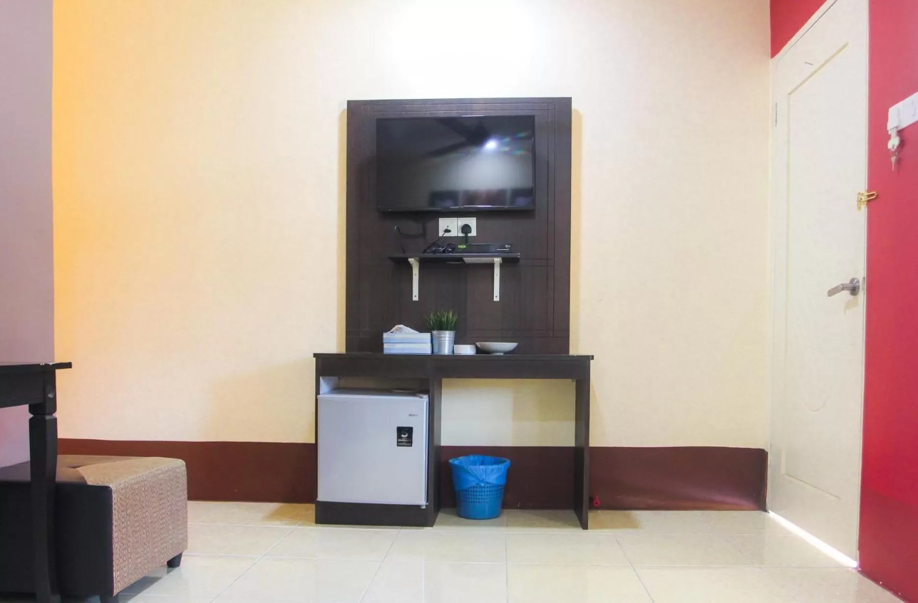 TV and multimedia in Chuu Pun Village Resort