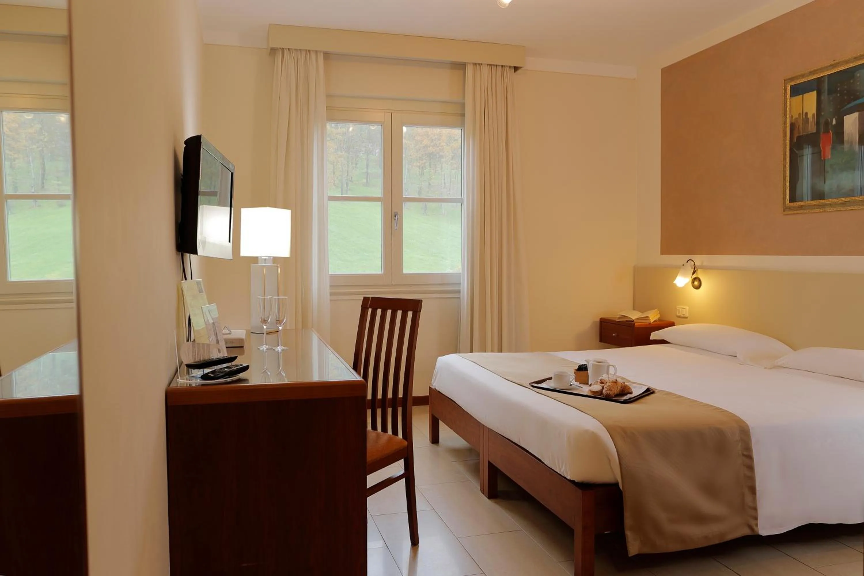 Bed in Hotel Michelangelo