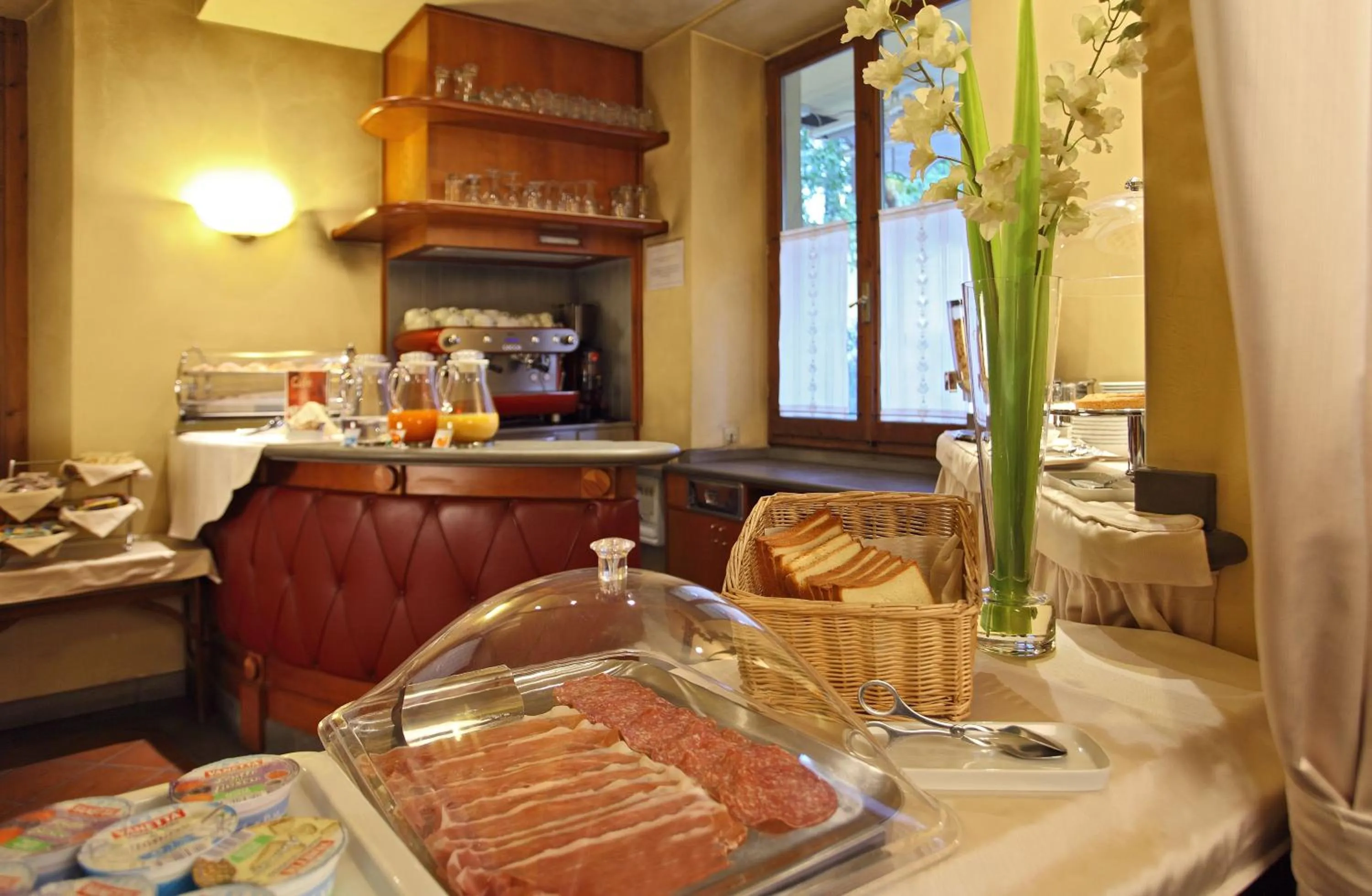 Food and drinks in Hotel Panama