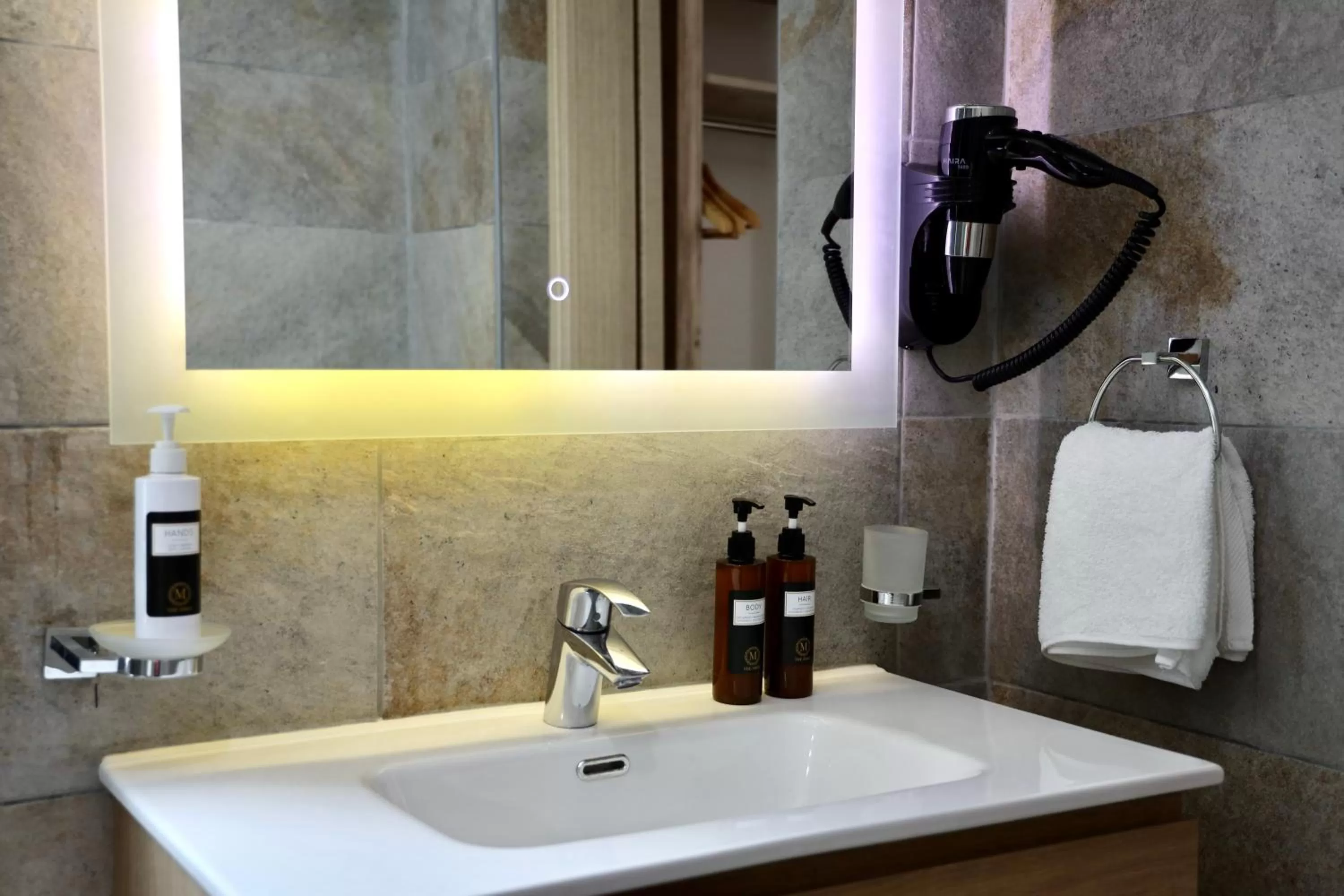 The Mike Hotel by CX Collection