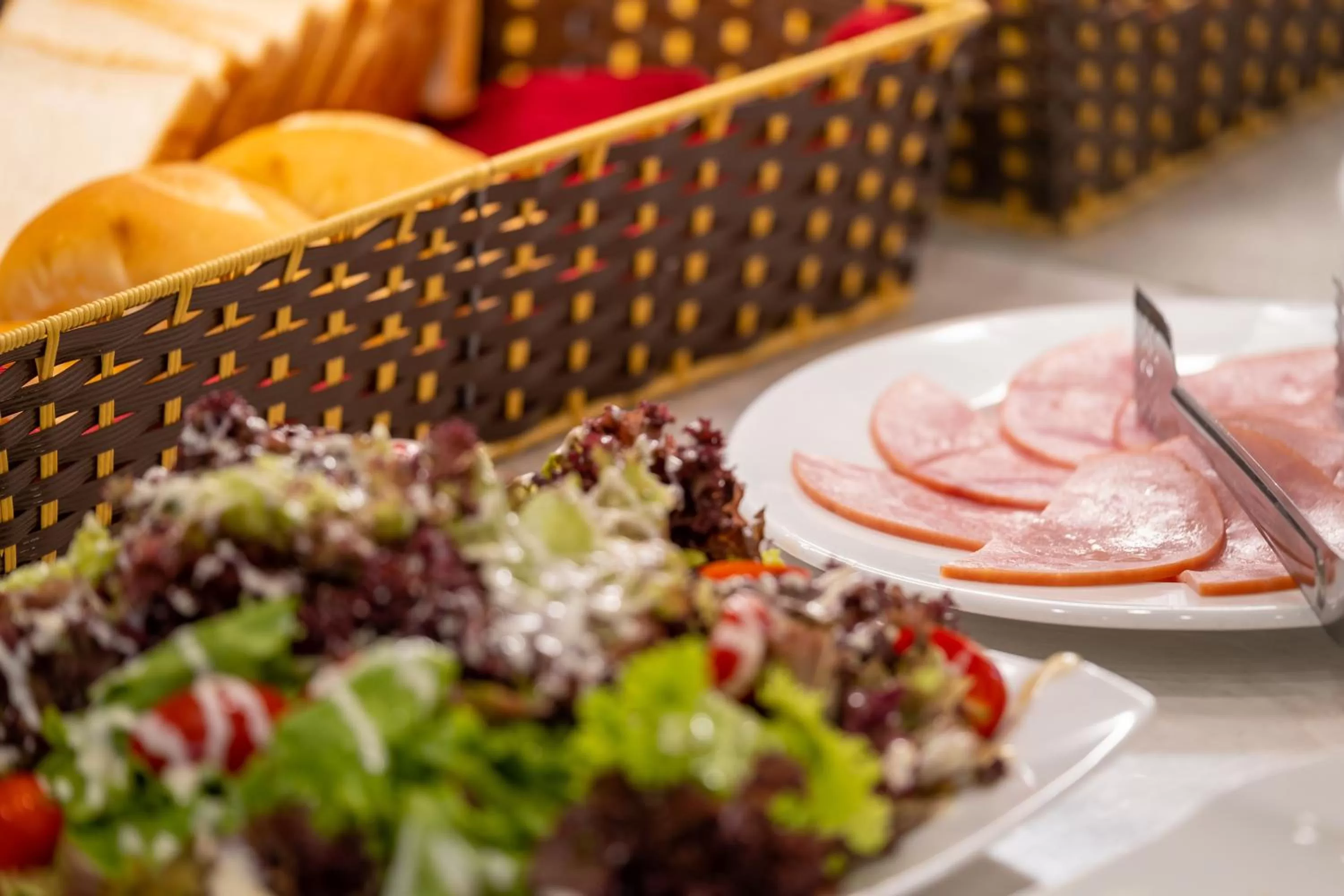 Food in Le Beryl Hanoi Hotel