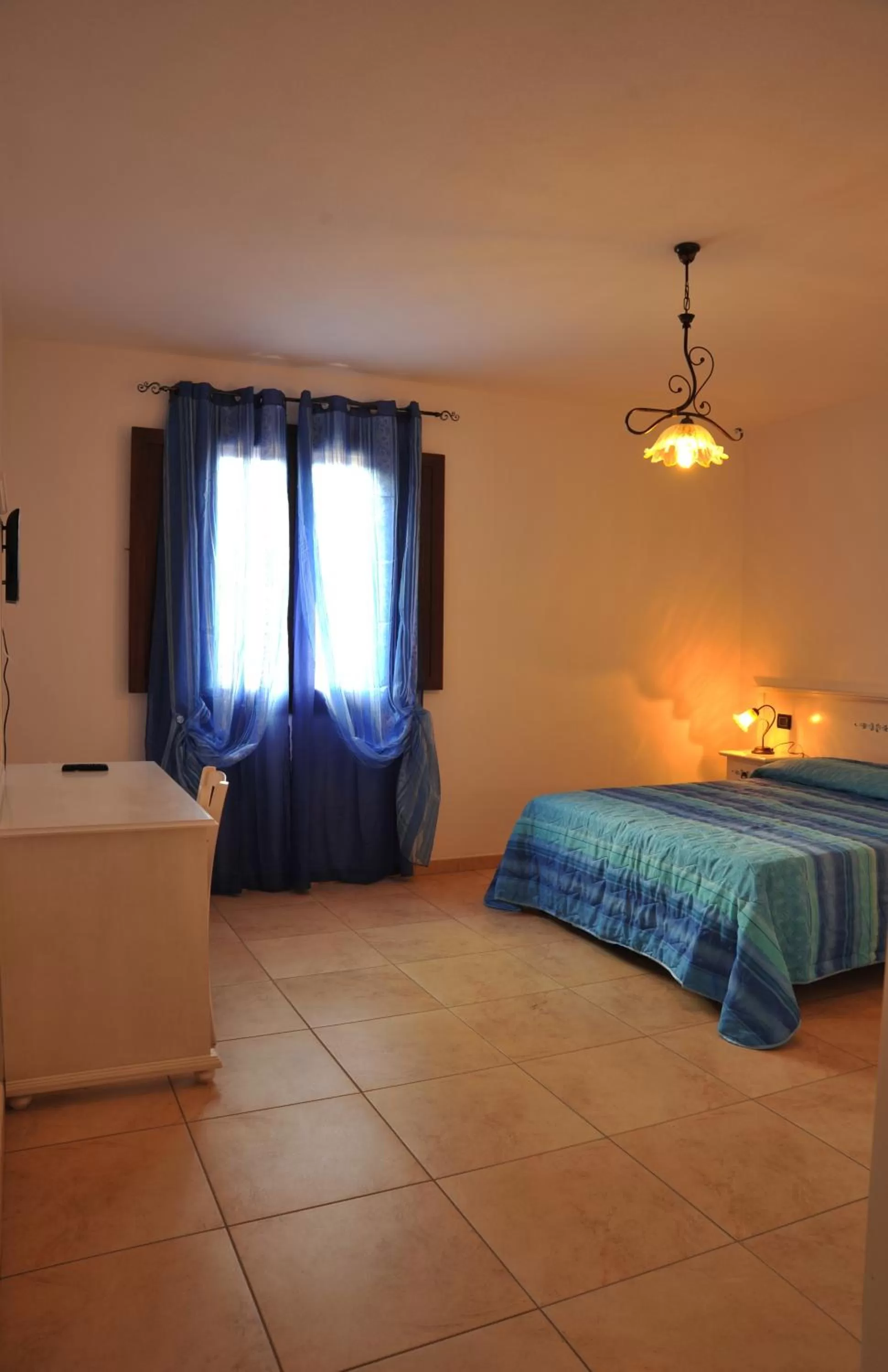 Day, Bed in B&B L'Ancora