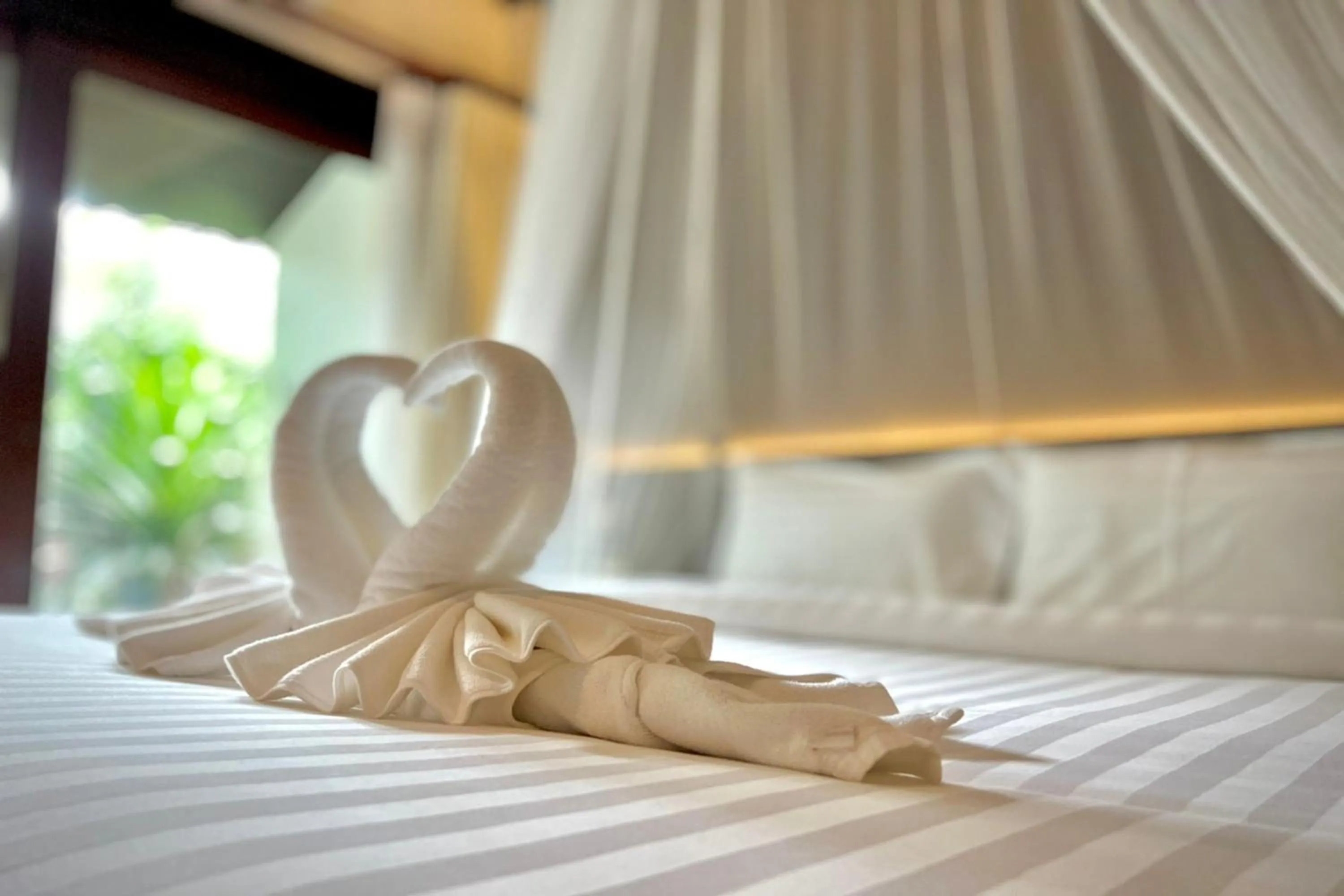 Bed in Na Mantra Resort