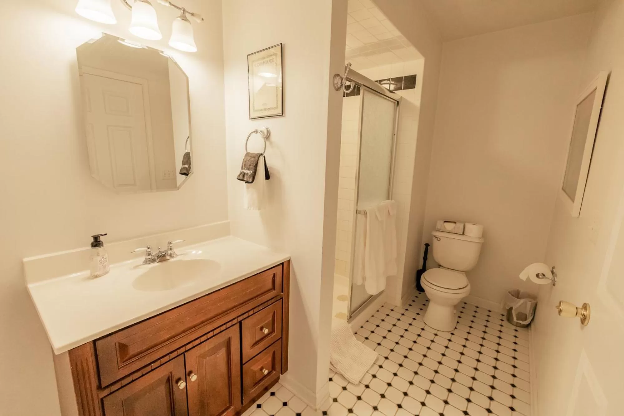 Bathroom in 1899 Inn