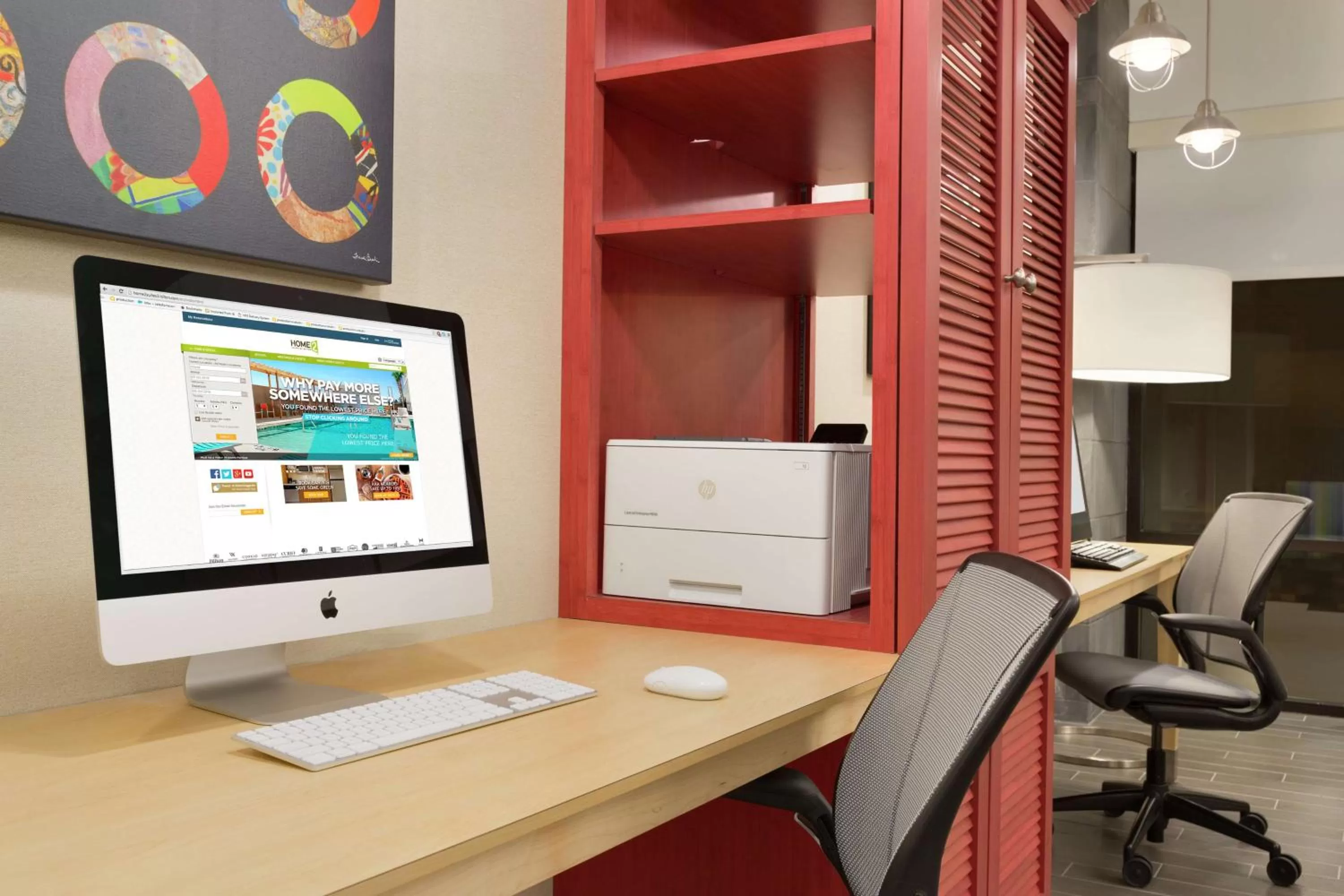 TV and multimedia in Home2 Suites By Hilton La Crosse