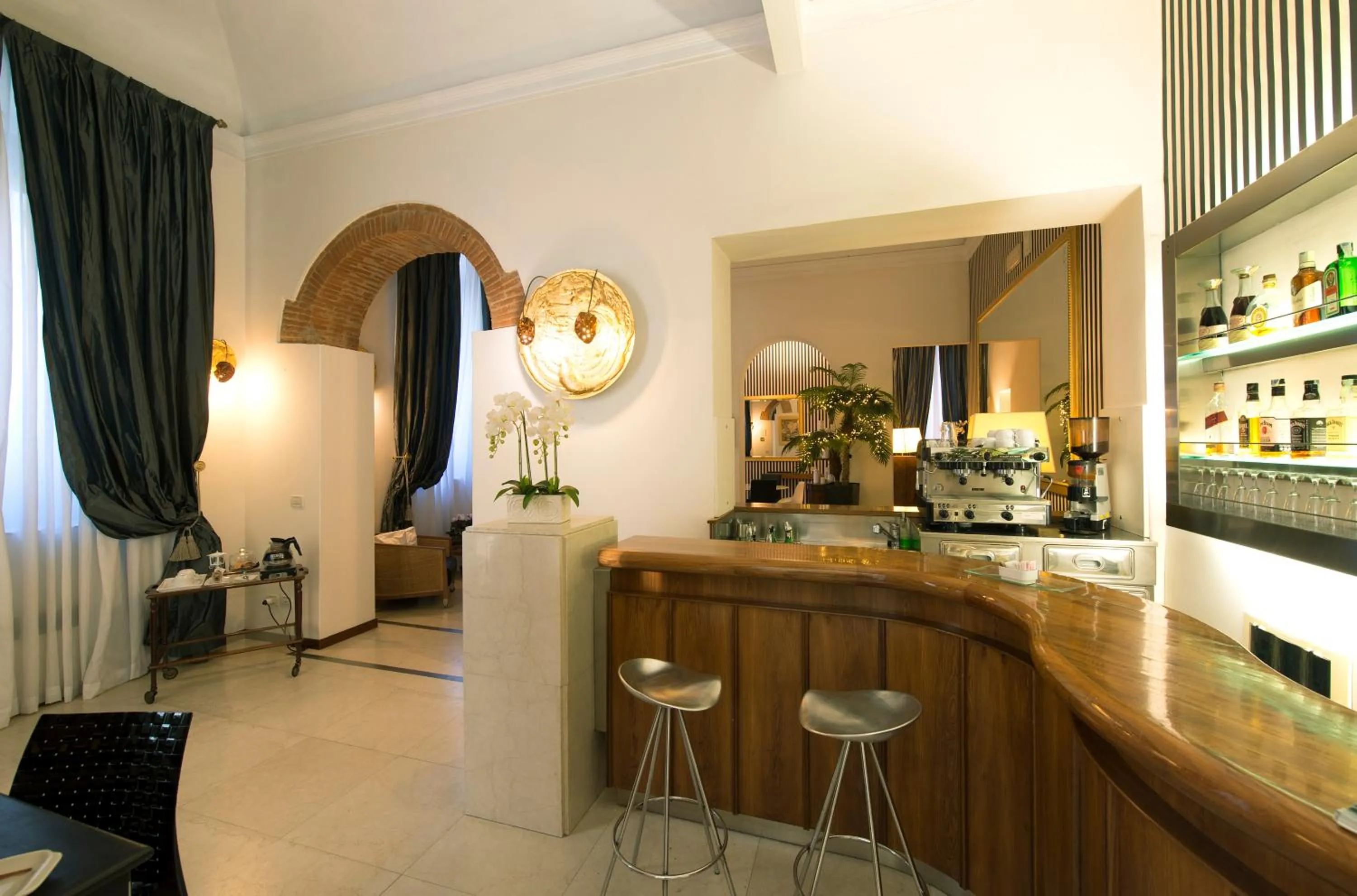 Lounge or bar in Hotel De La Pace, Sure Hotel Collection by Best Western