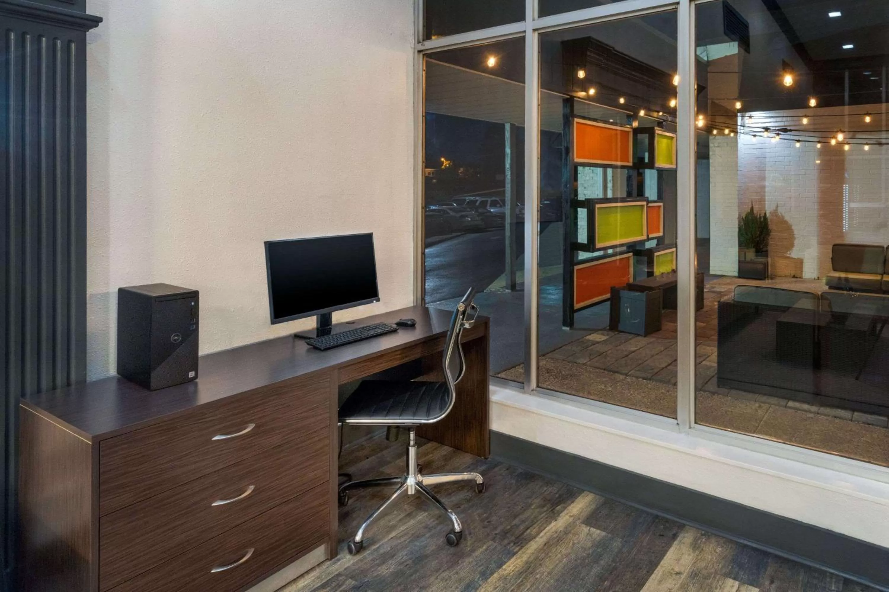 On site in Hillside Crossing Nashville a Ramada by Wyndham