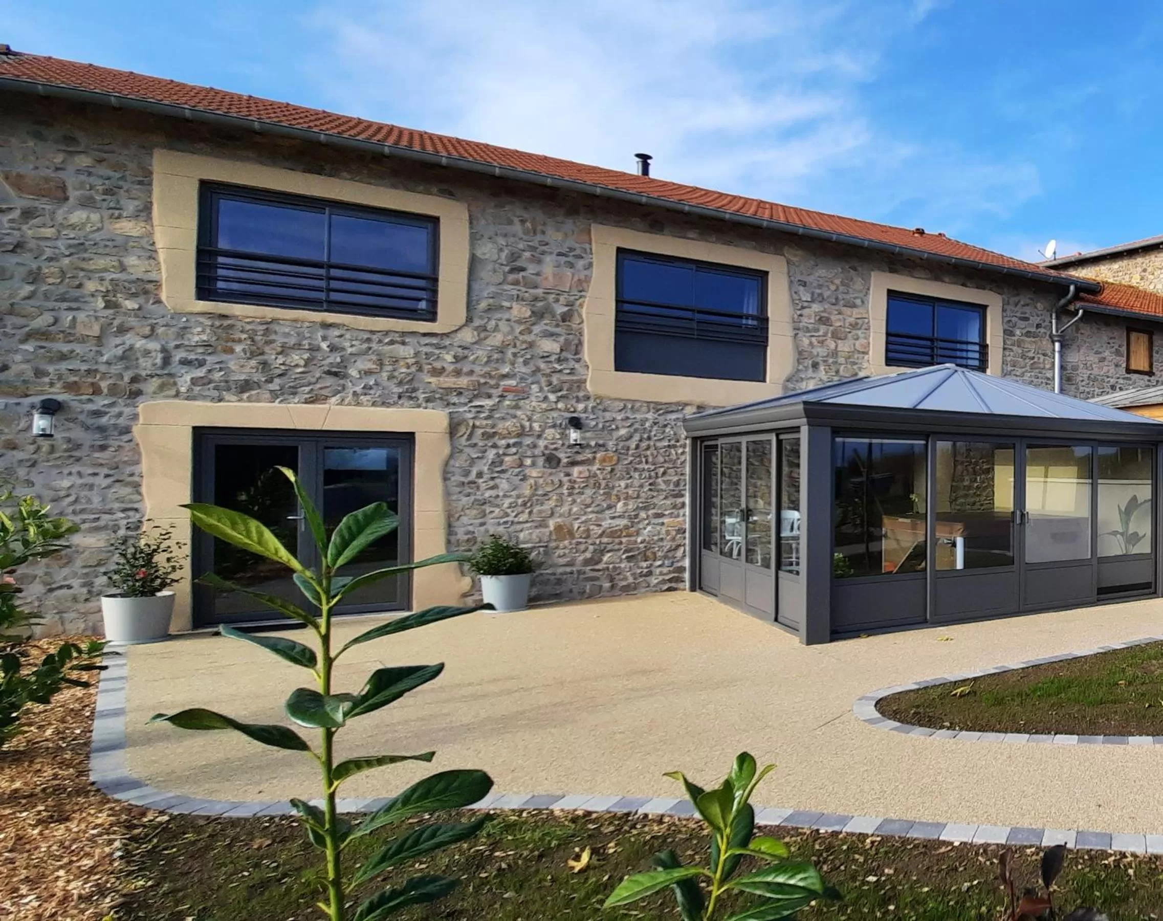 Patio, Property Building in Bel Aujourd'hui Spa Sauna