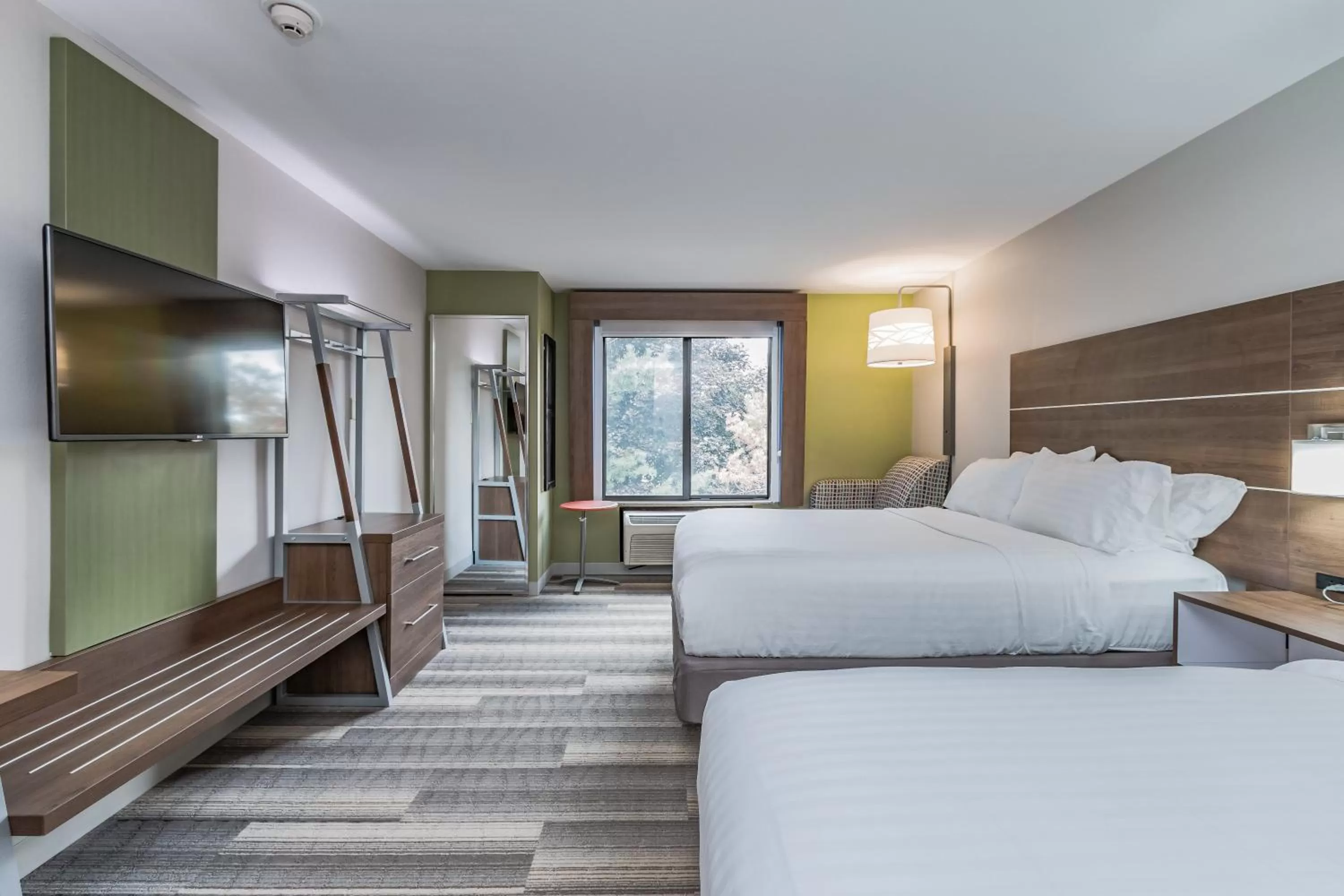 Photo of the whole room, Bed in Holiday Inn Express & Suites - South Bend - Notre Dame Univ.