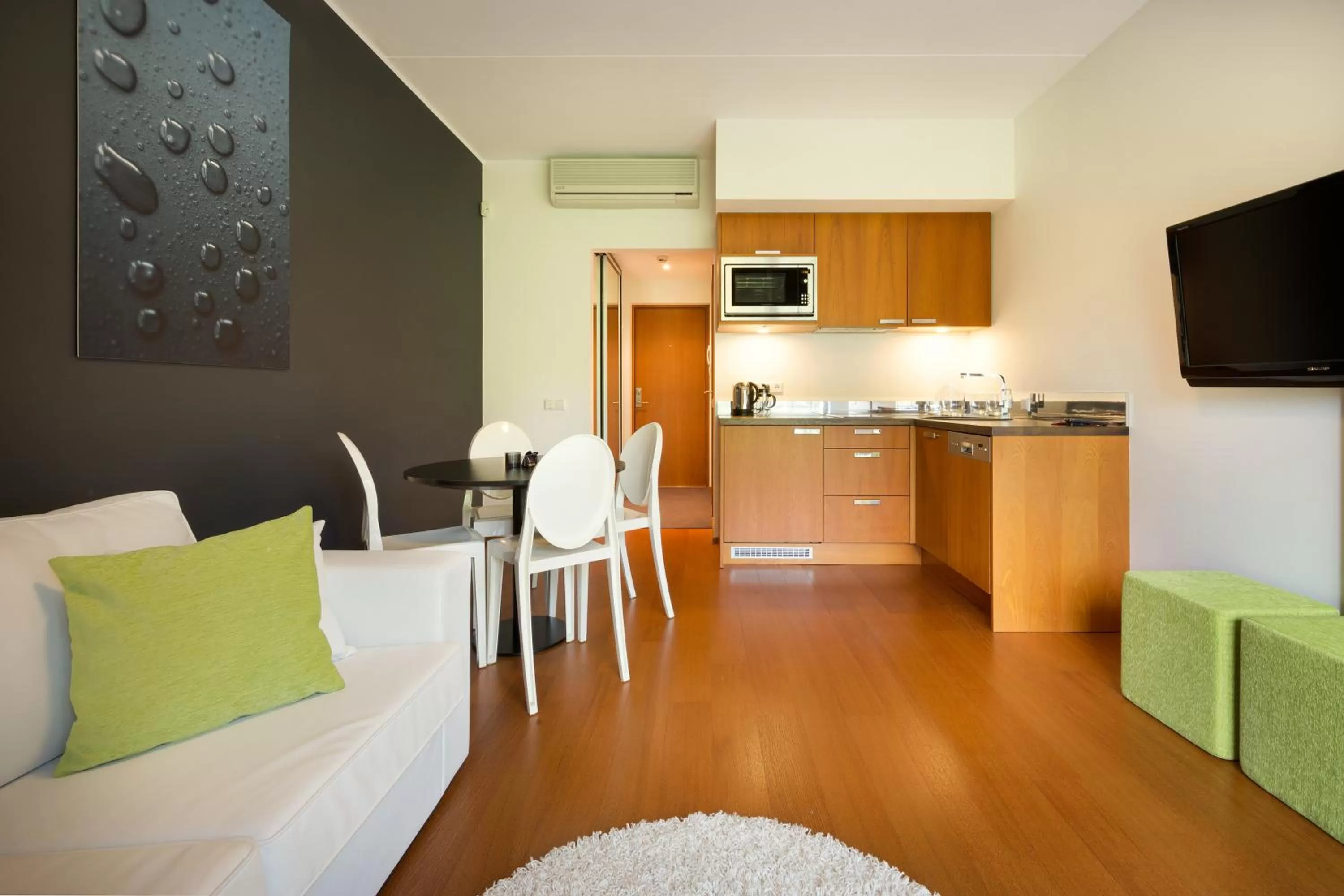 Photo of the whole room in GMP Clubhotel Apartments