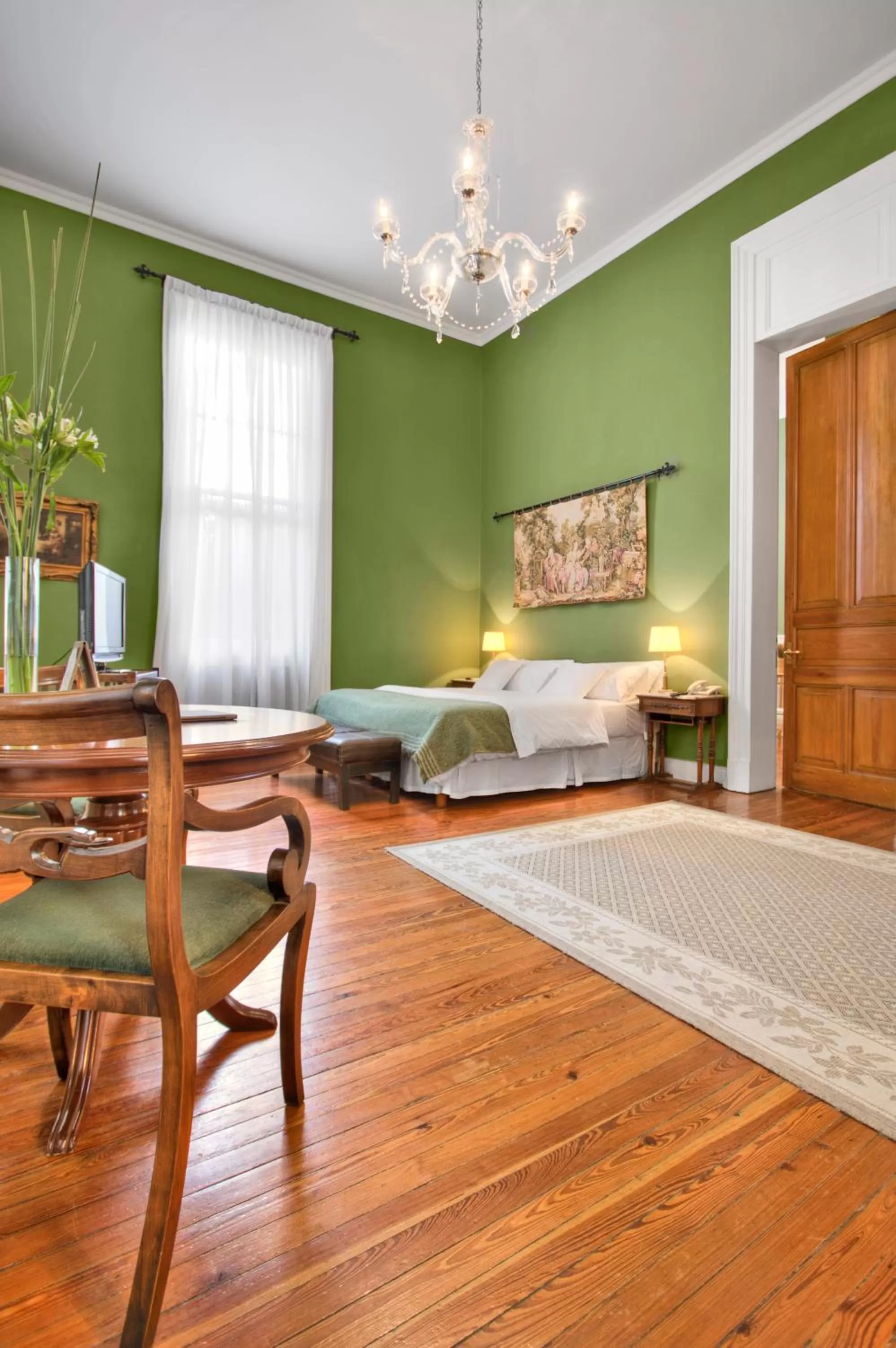 Photo of the whole room, Bed in Hotel del Casco