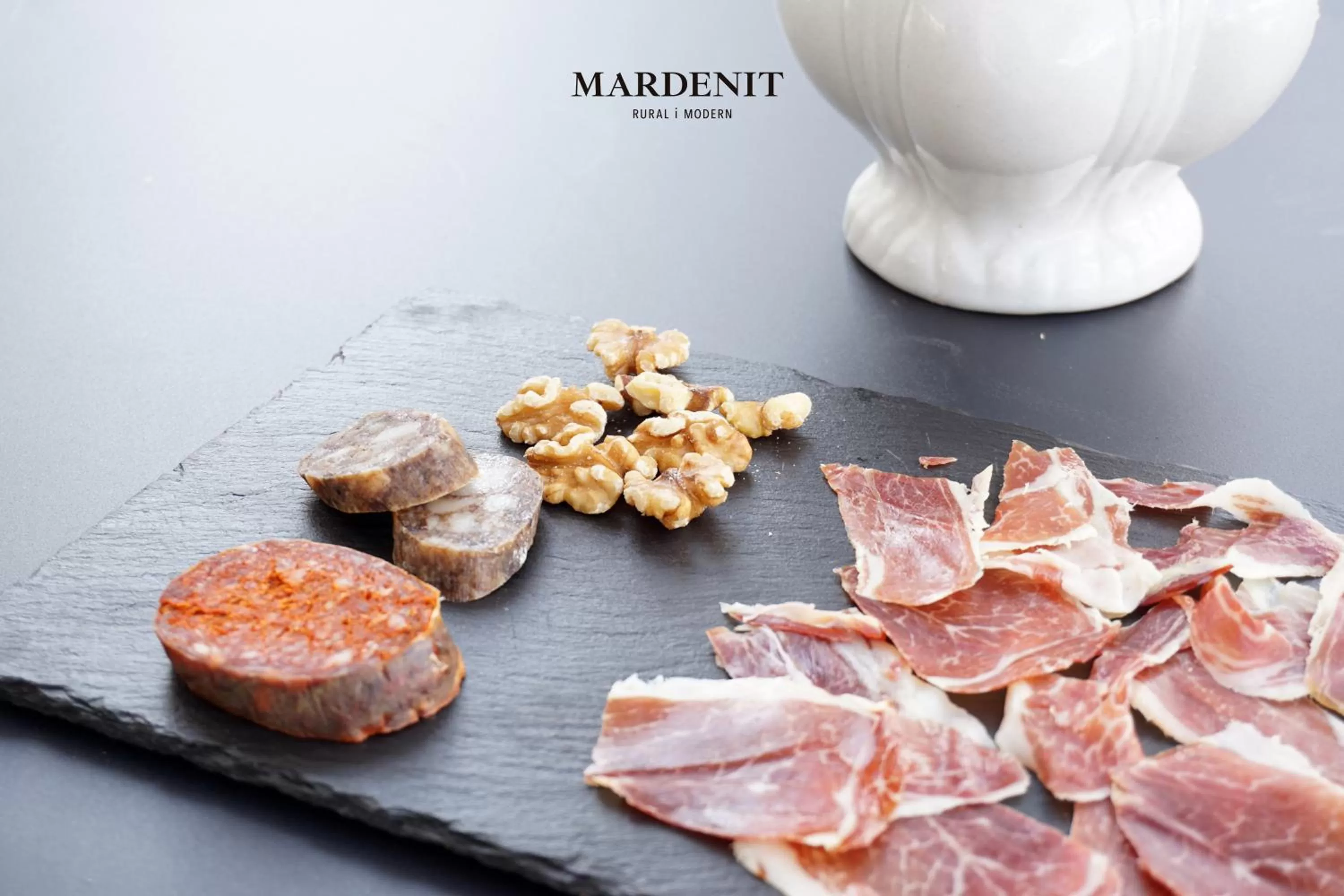 Breakfast in Mardenit Hotel Boutique