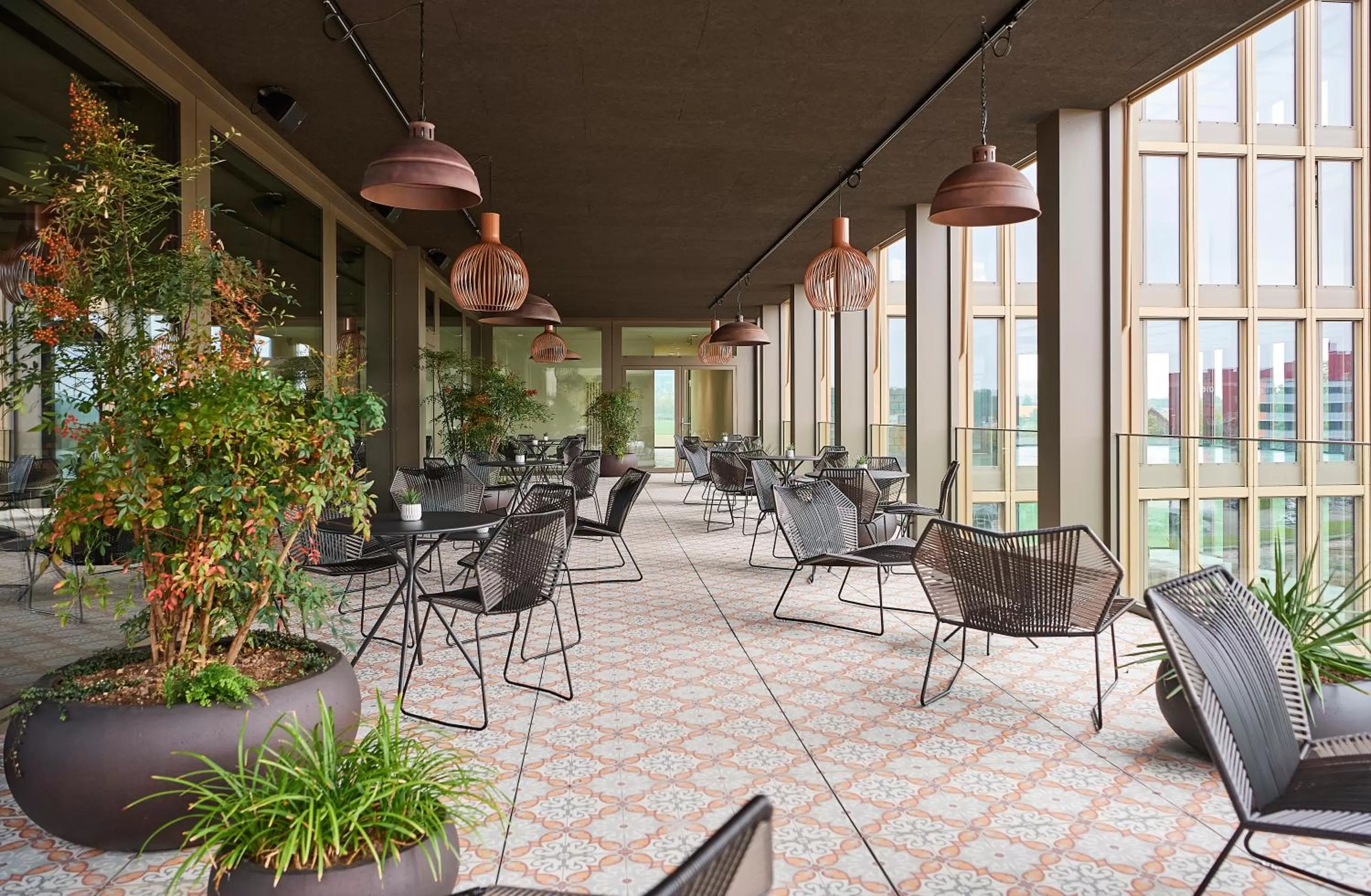 Restaurant/places to eat in Lumen Apartments