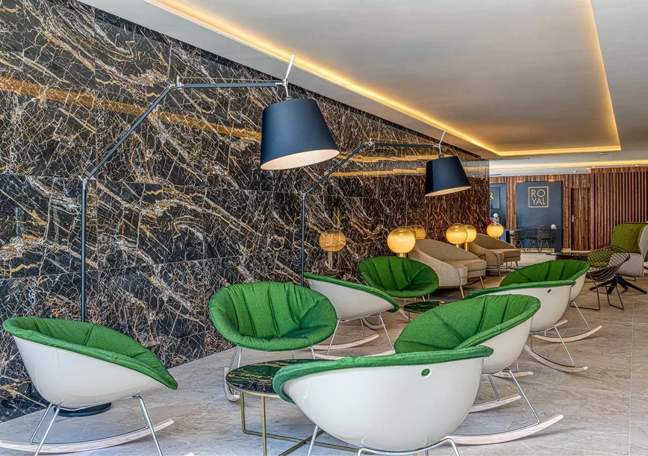 Lobby or reception in Senator Gandia