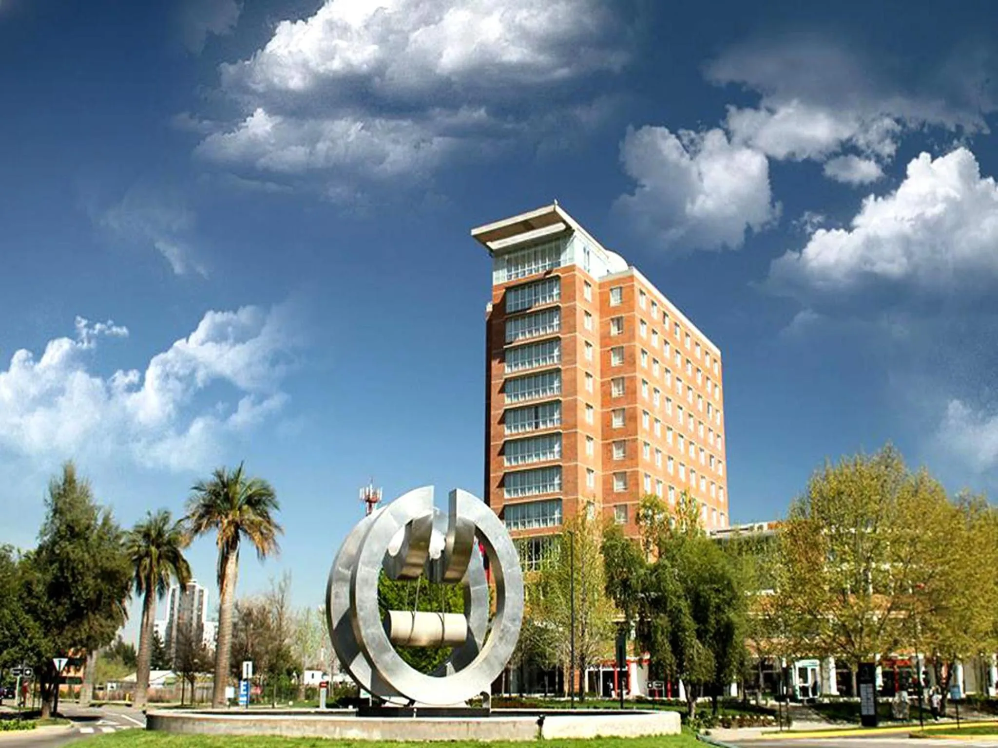 Facade/entrance, Property Building in Radisson Ciudad Empresarial Santiago