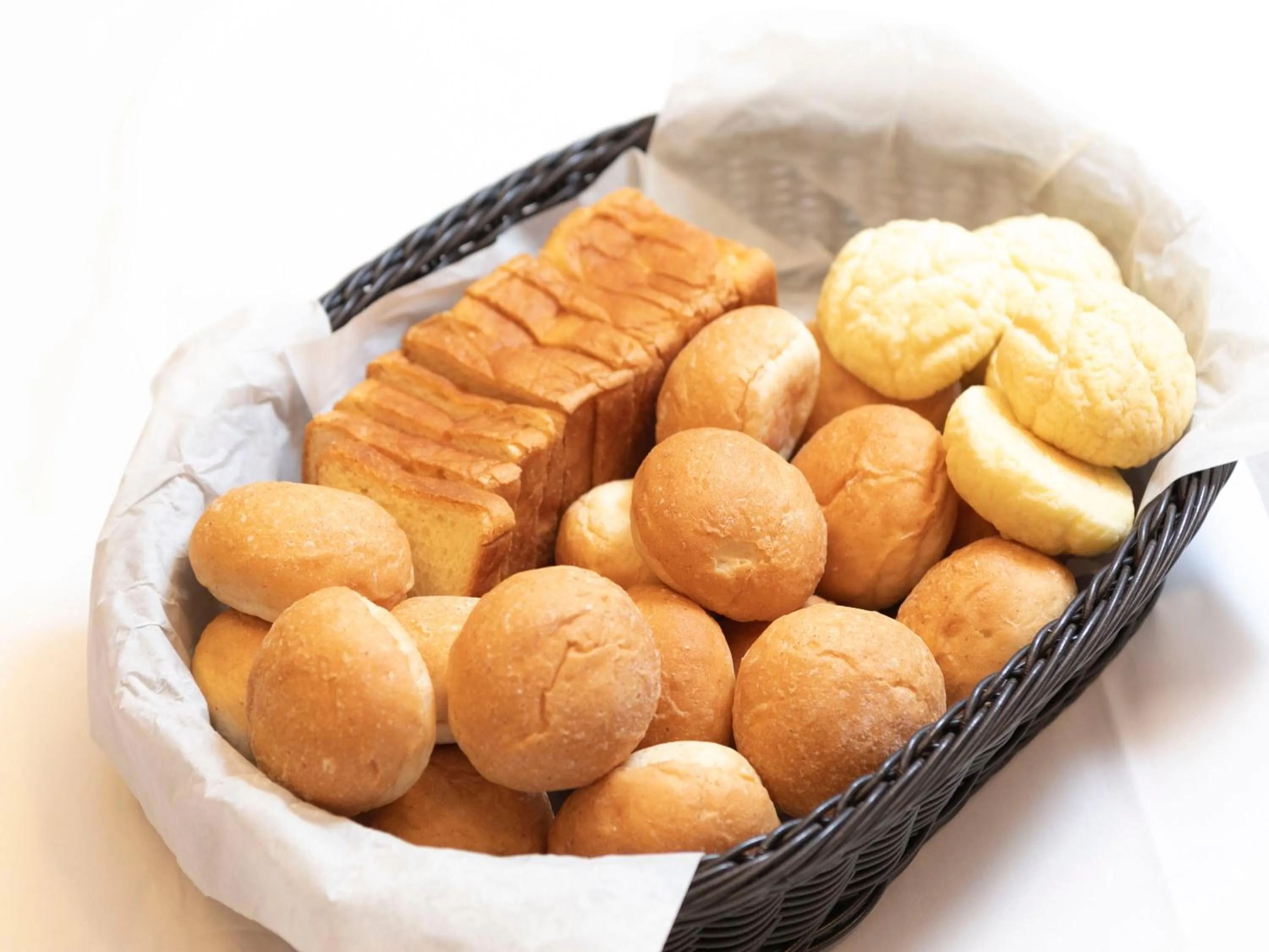 Buffet breakfast in APA Hotel Himeji Ekikita