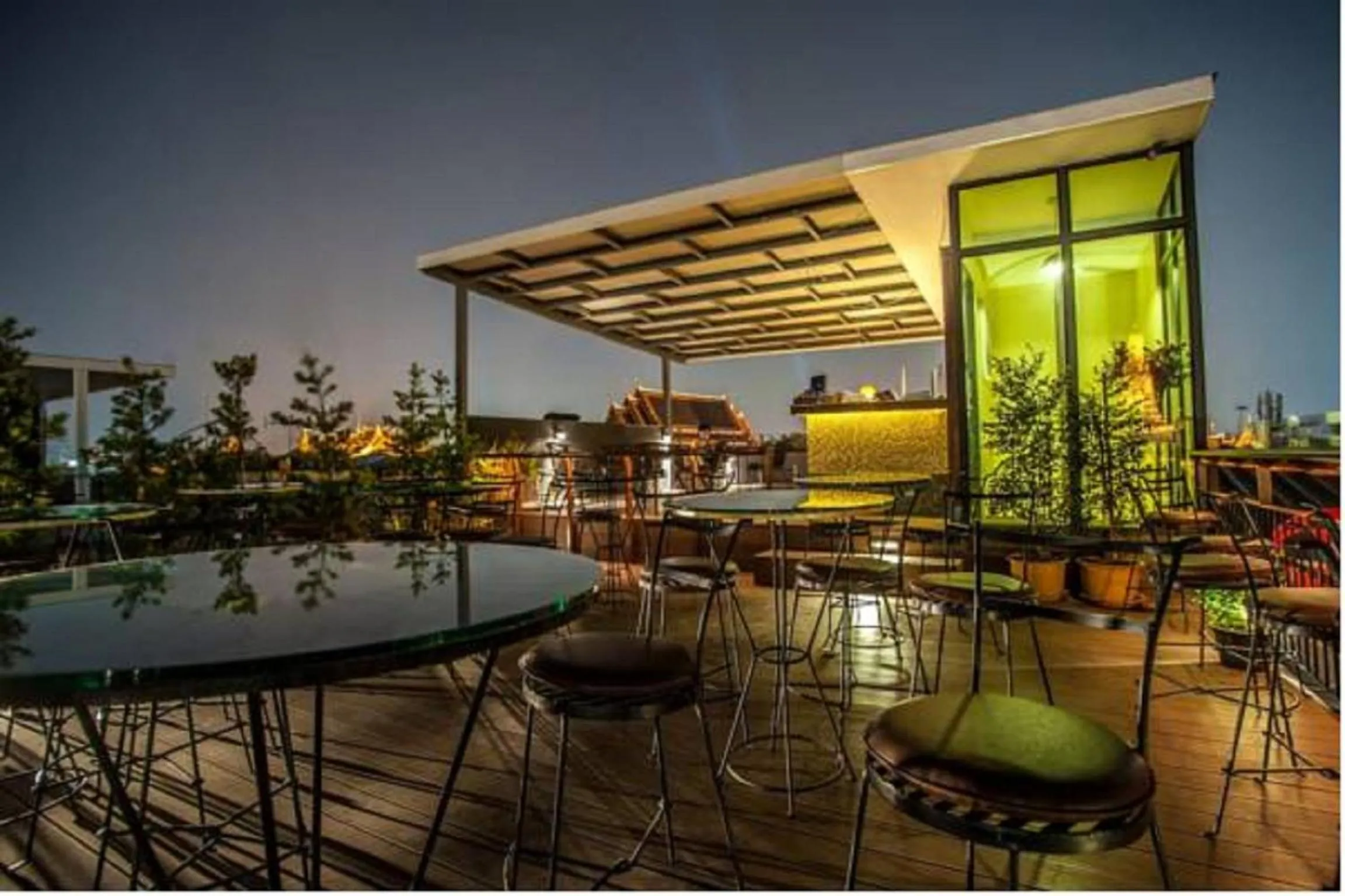 Restaurant/places to eat in Sala Arun