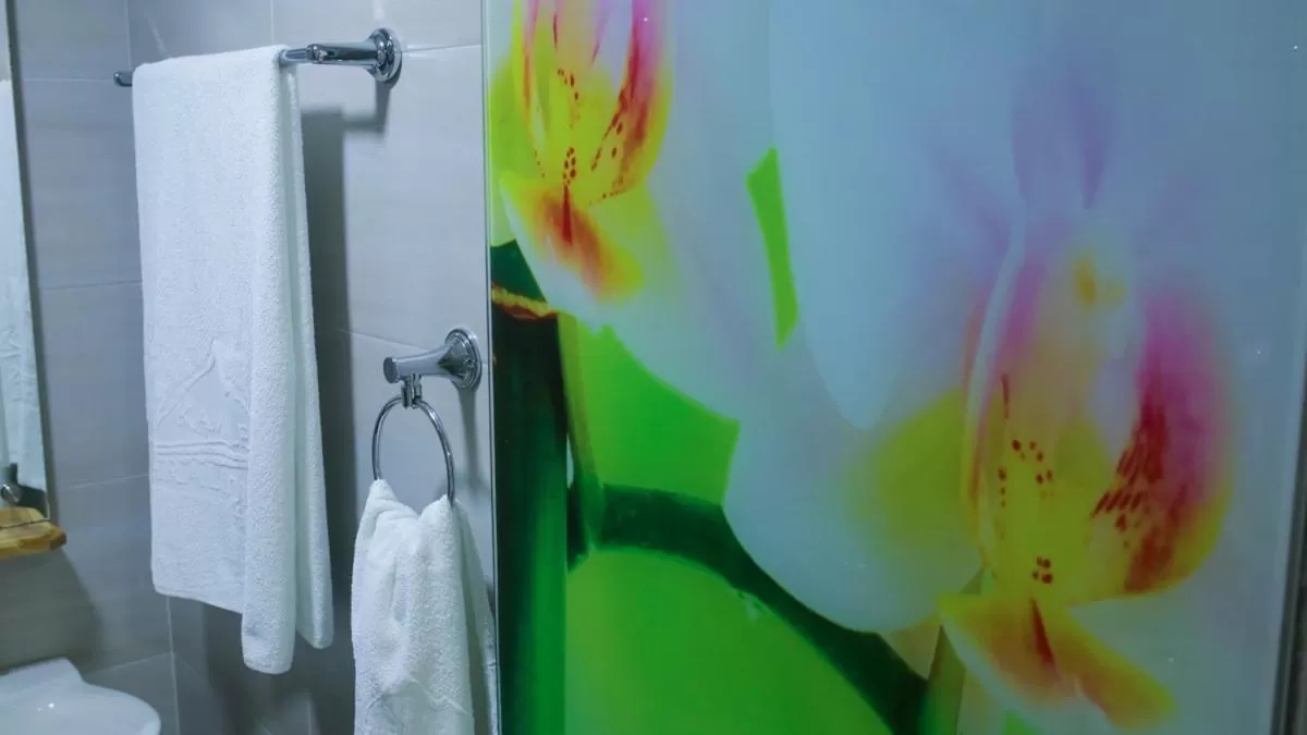 Kamaleb Farallones Hotel