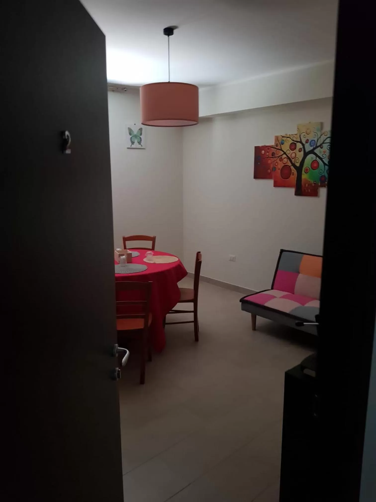 Dining Area in Montesarchiorooms