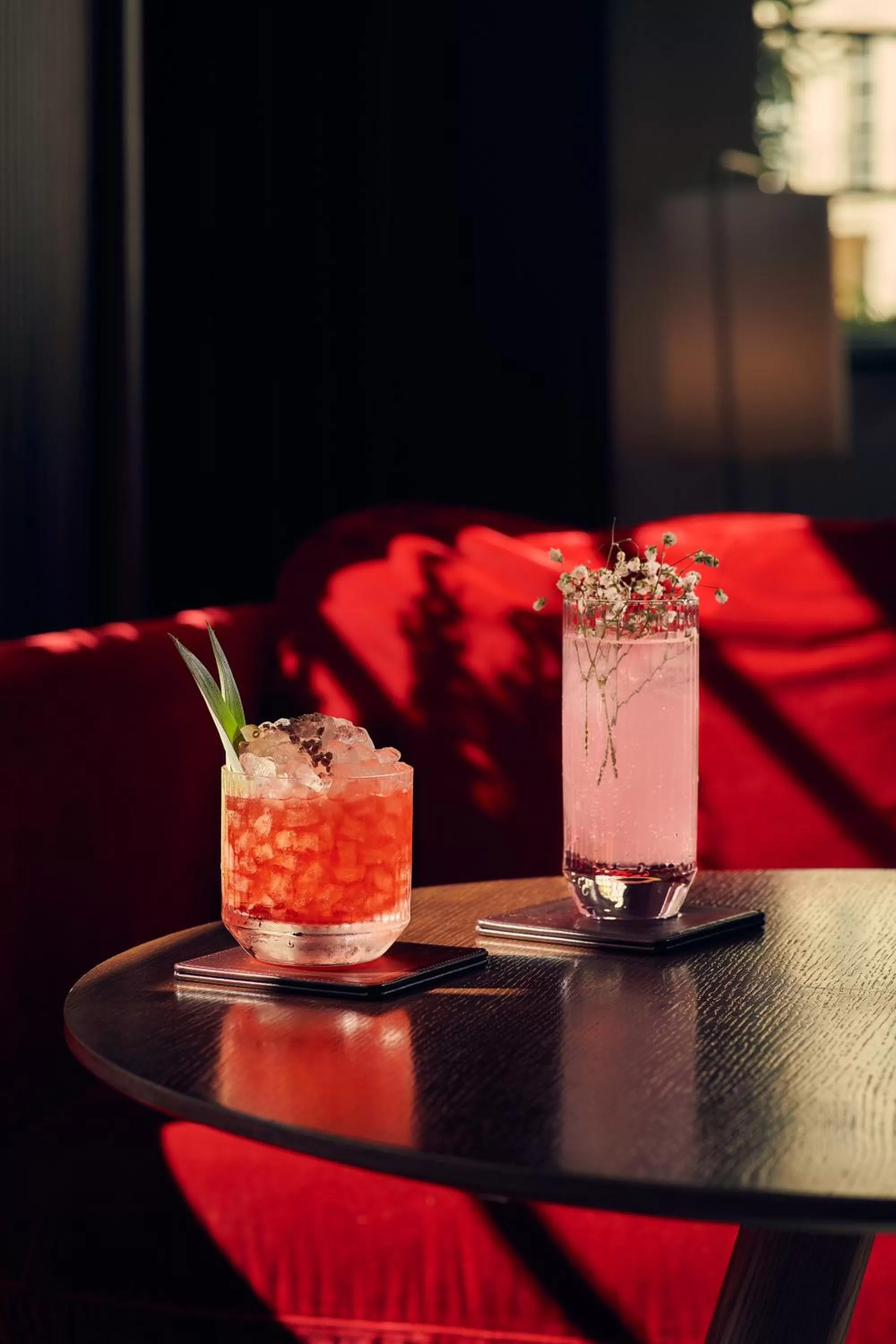 Lounge or bar in Melia White House Hotel