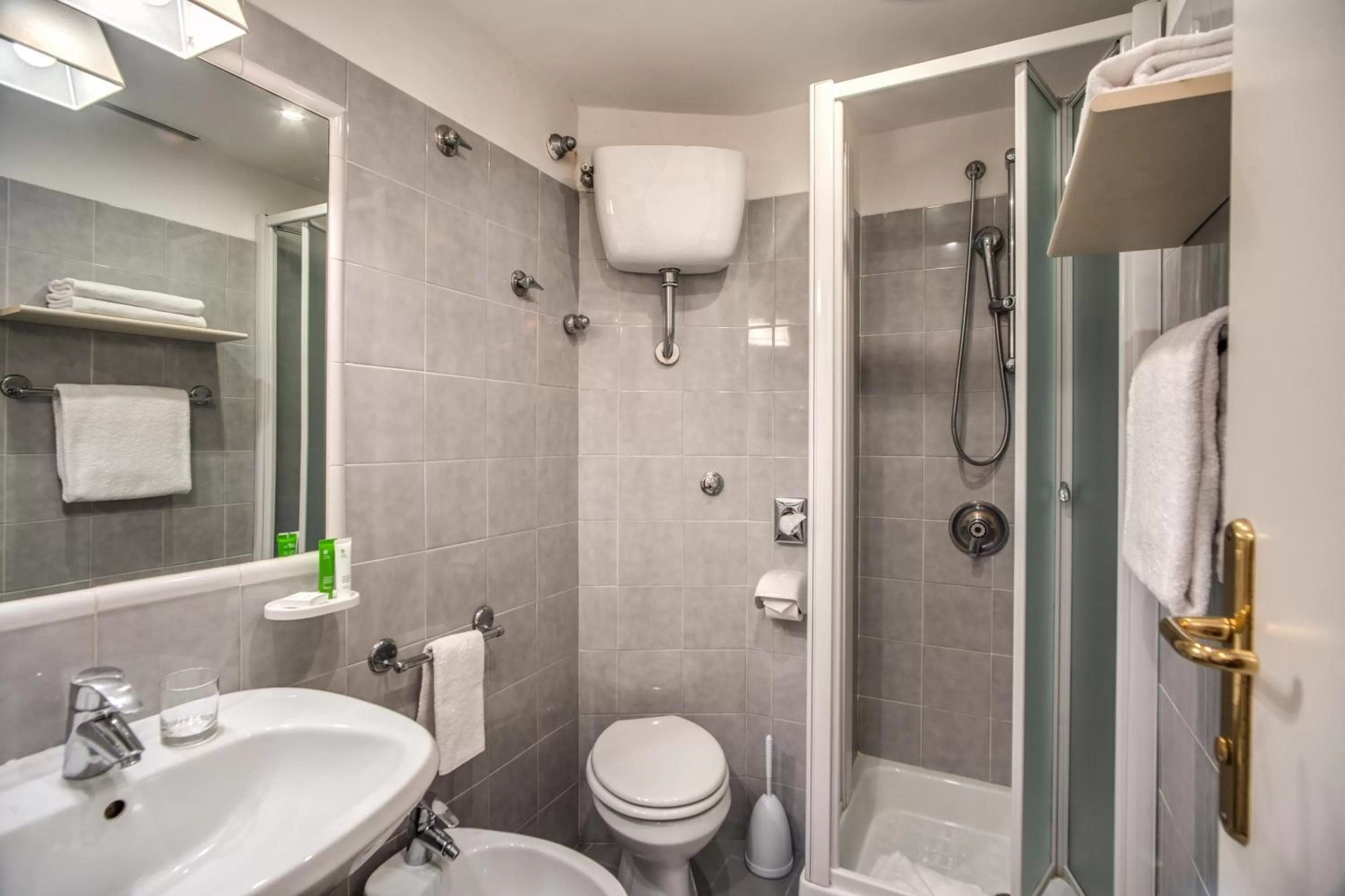 Bath in Hotel Napoleon