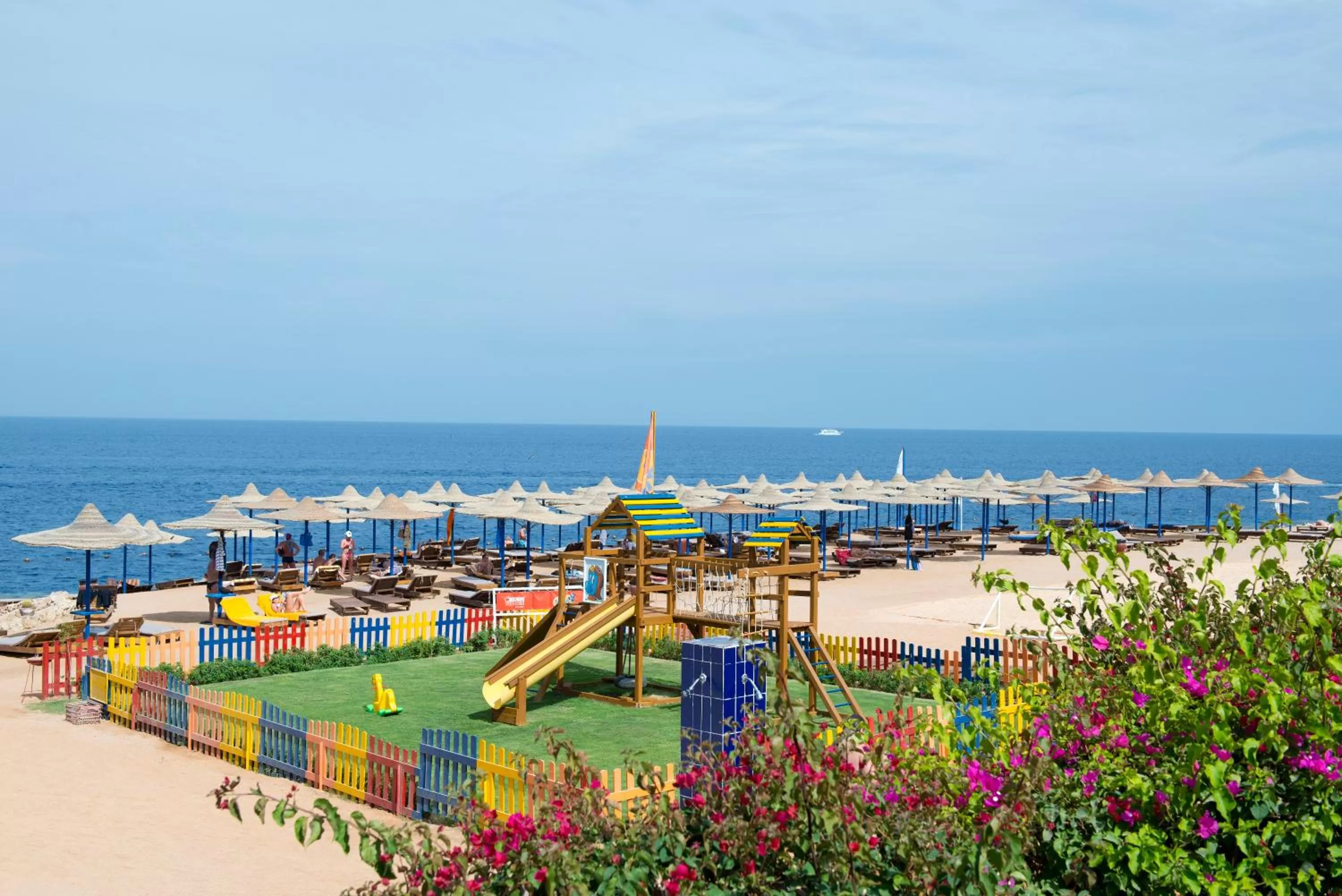 Children play ground in Amphoras Blu Ultra-AI Adults Friendly