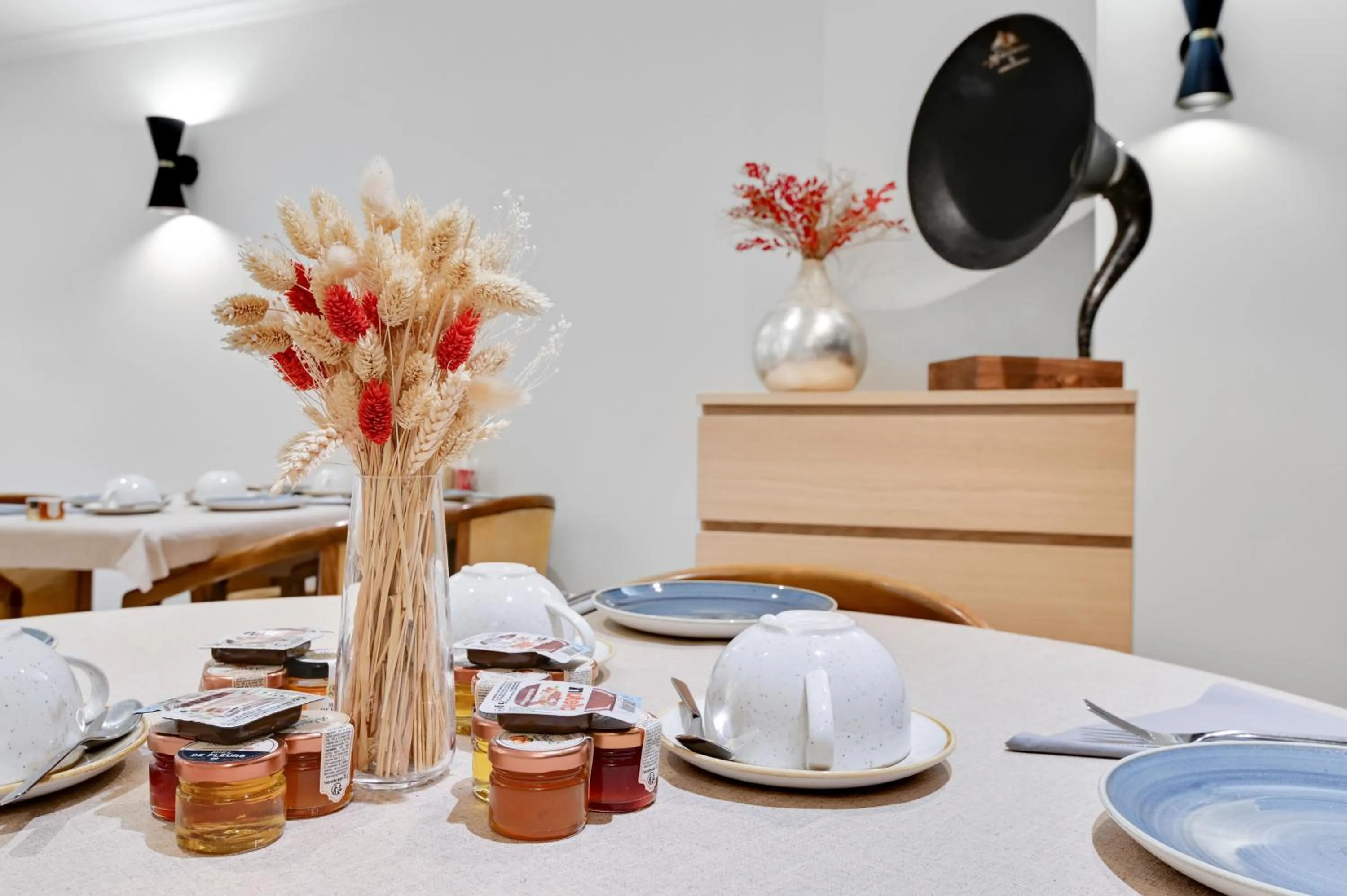 Breakfast in Hotel Elysees Opera