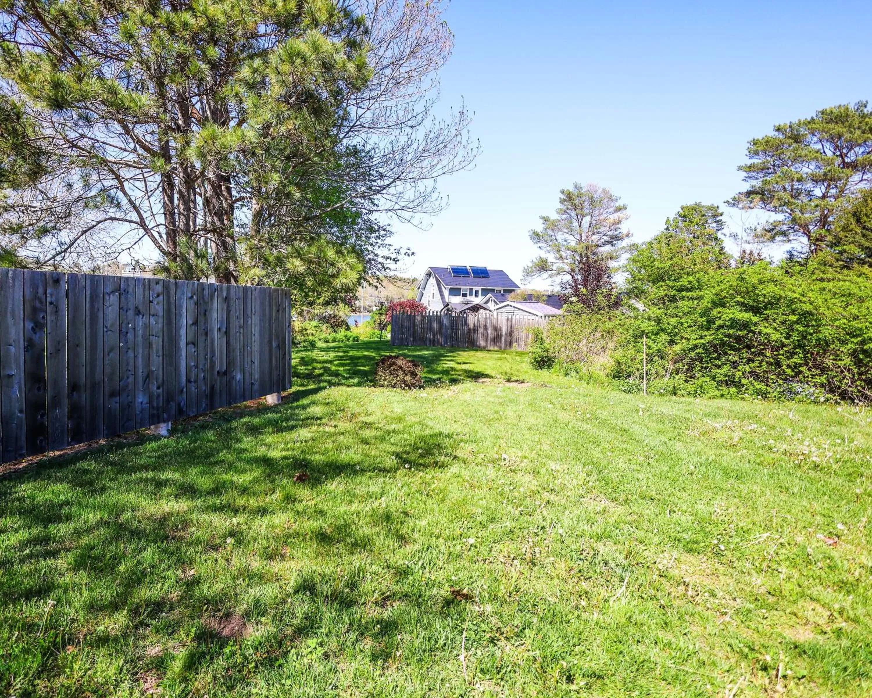 The Kitch'inn - Boutique Inn and Wine Bar