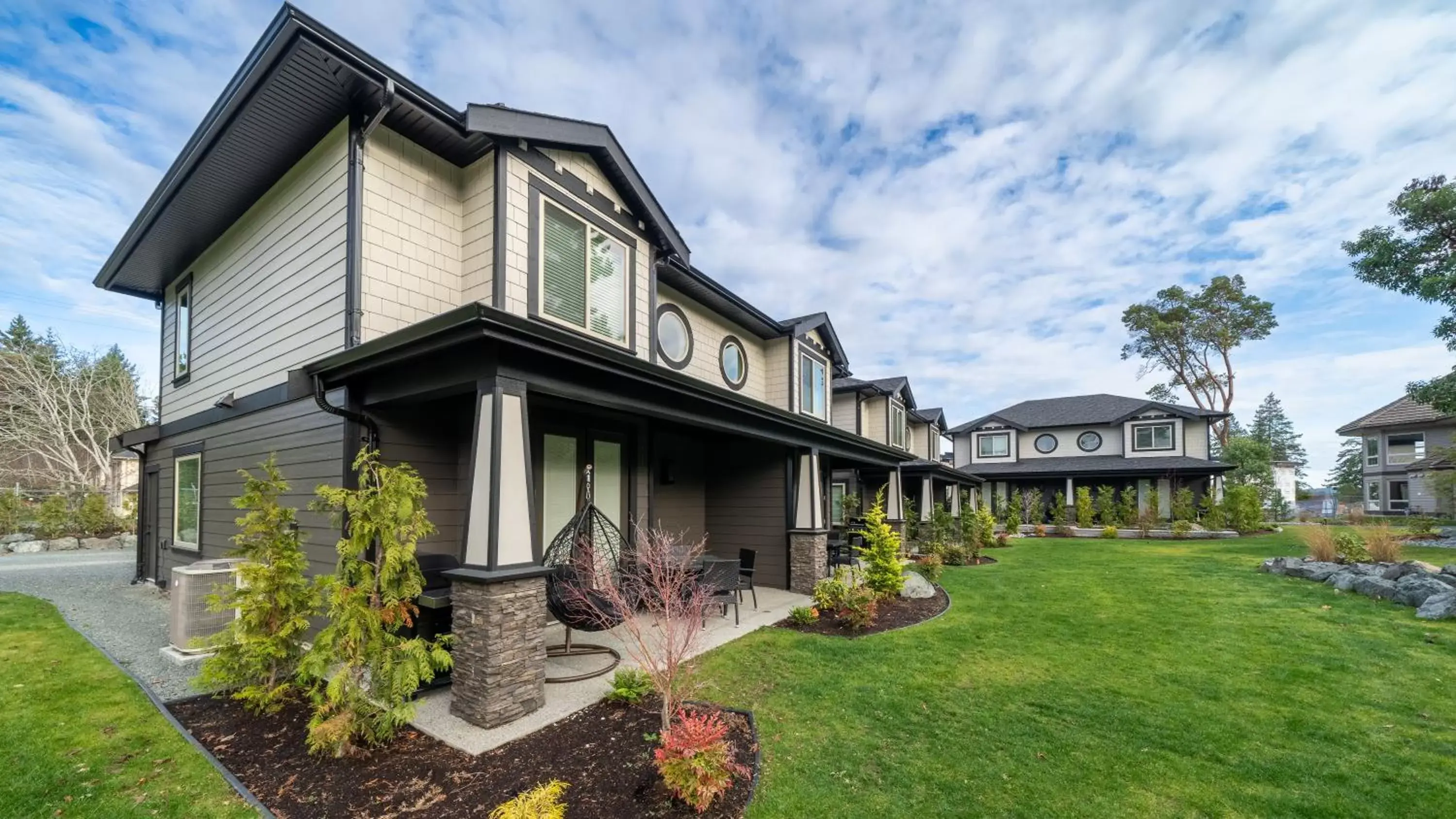 Two-Bedroom Townhouse in Sunrise Ridge Waterfront Resort Two-Bedroom Townhouse in Sunrise Ridge Waterfront Resort