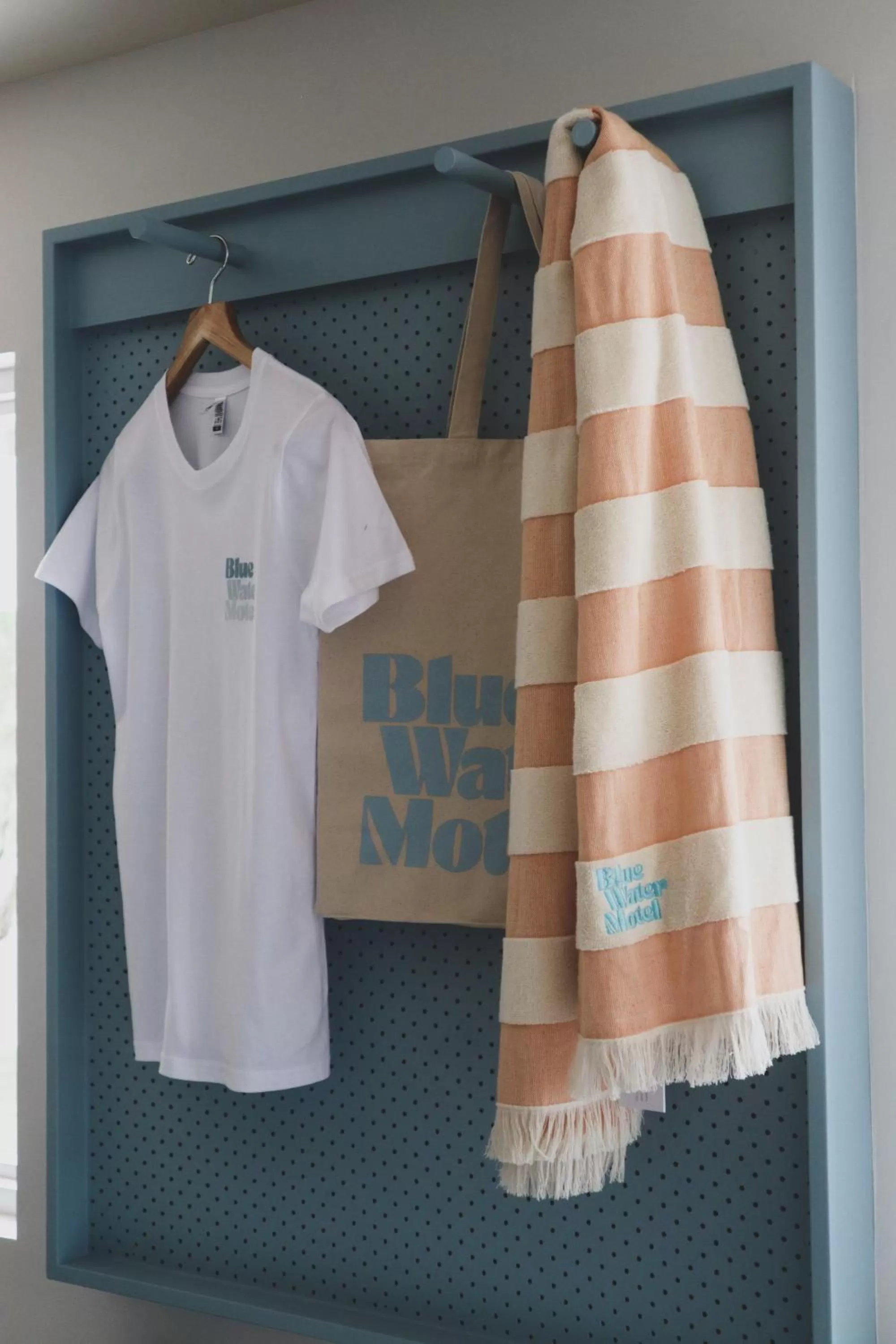 Lobby or reception in The Blue Water Motel