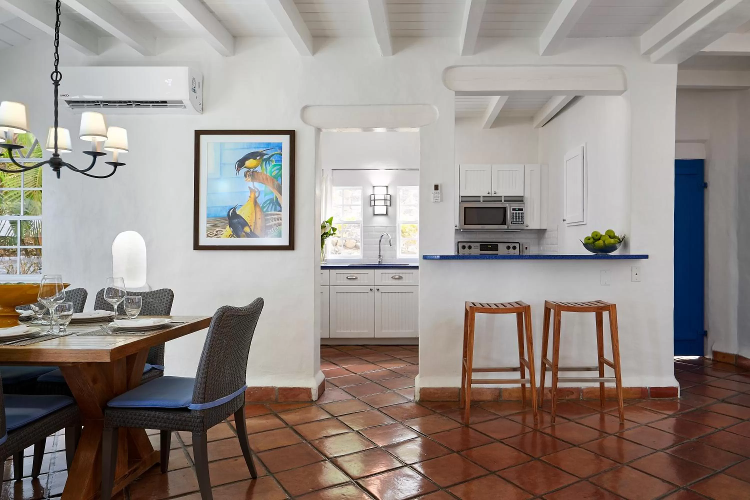 Kitchen or kitchenette in Windjammer Landing Resort and Residences