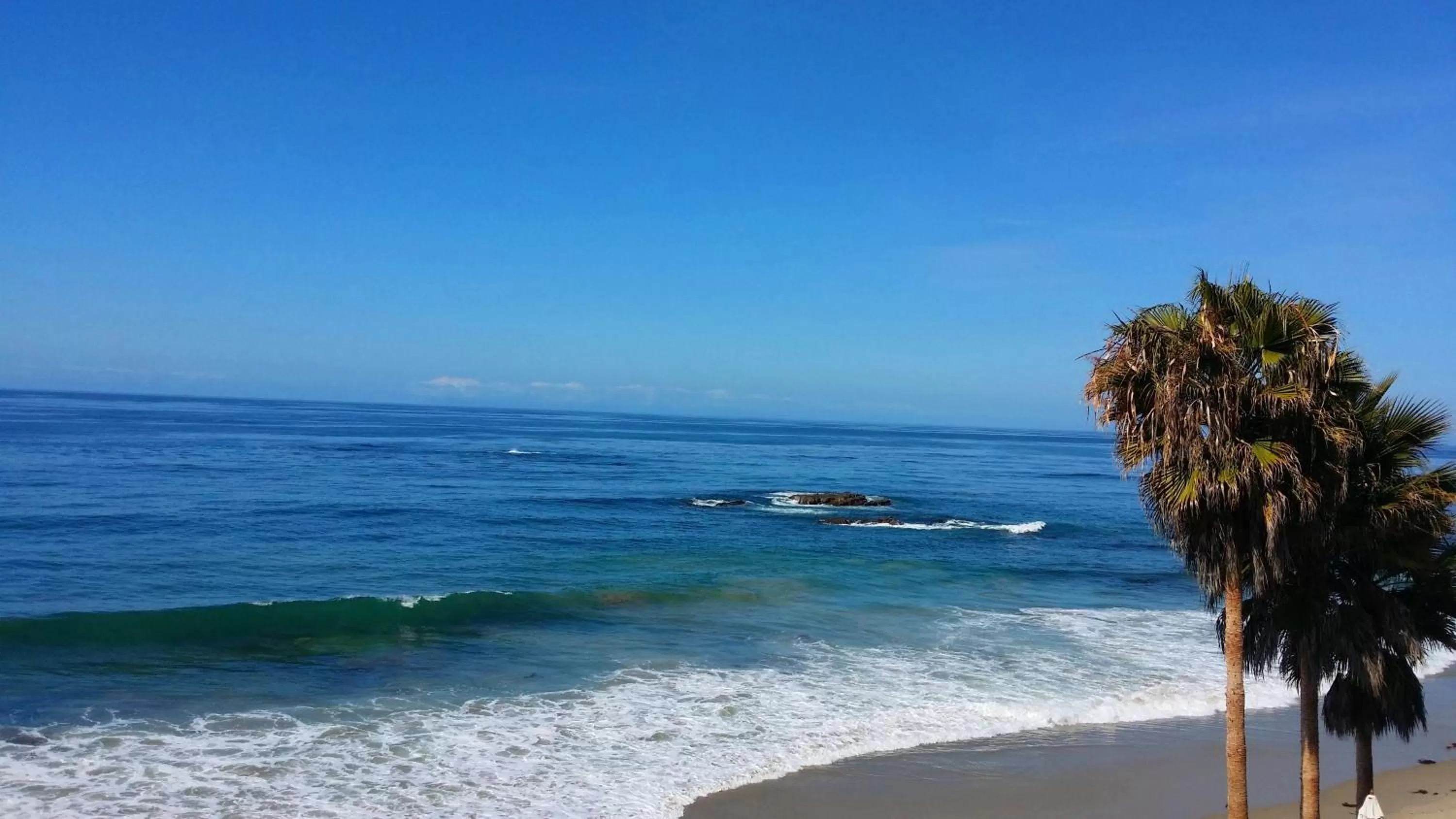 Day in Capri Laguna on the Beach - A Boutique Hotel