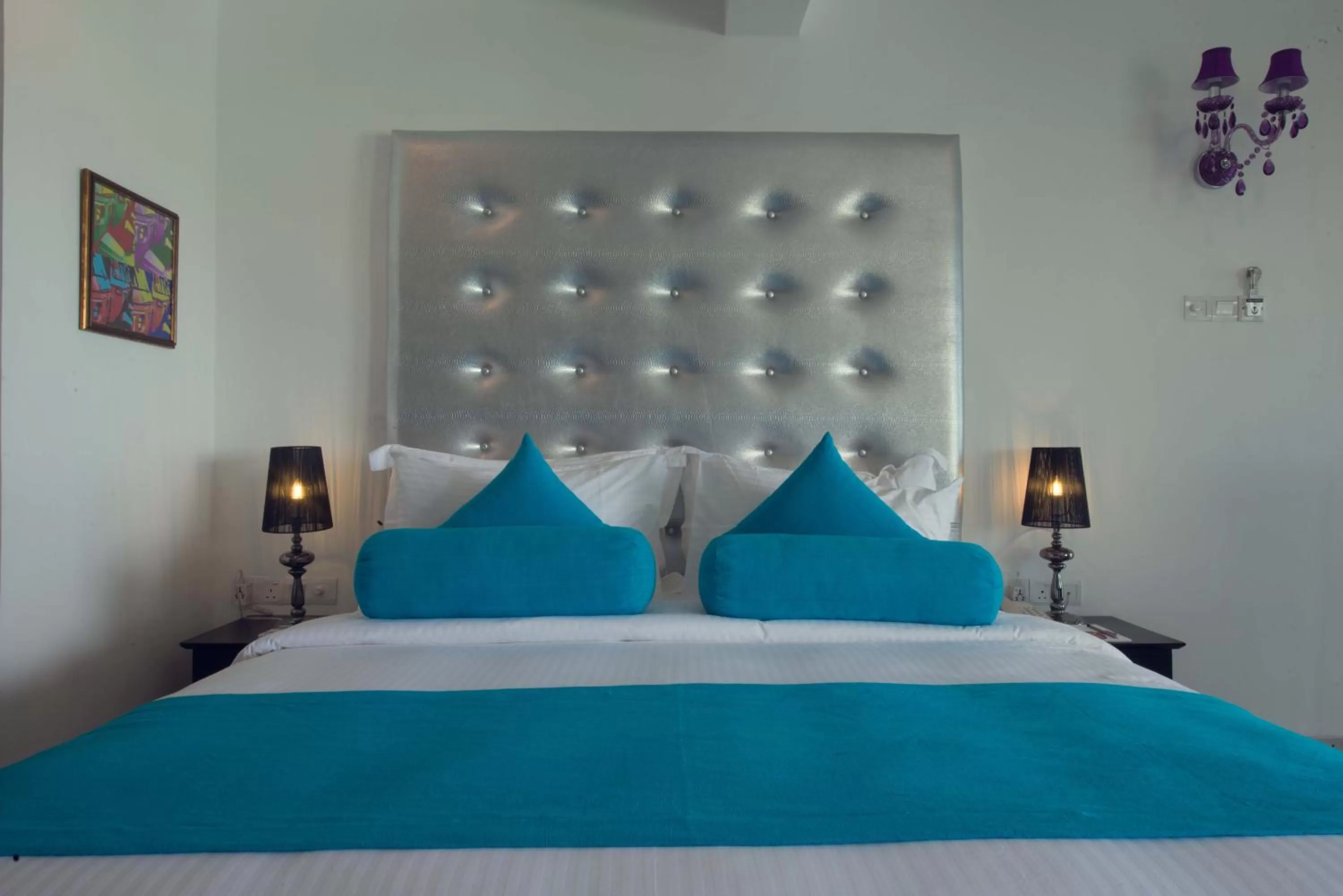 Bed in Levels Unawatuna