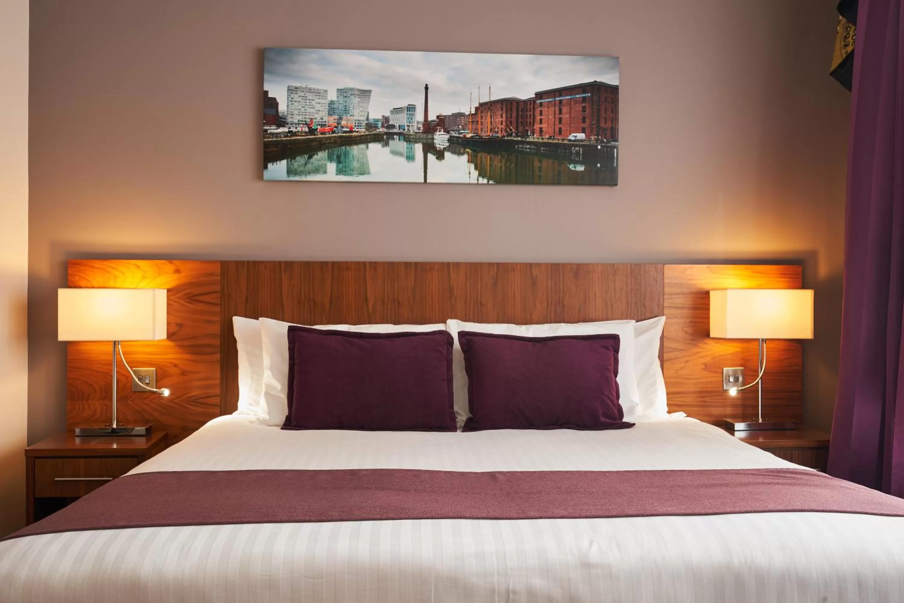 Bed in Heywood House Hotel, BW Signature Collection