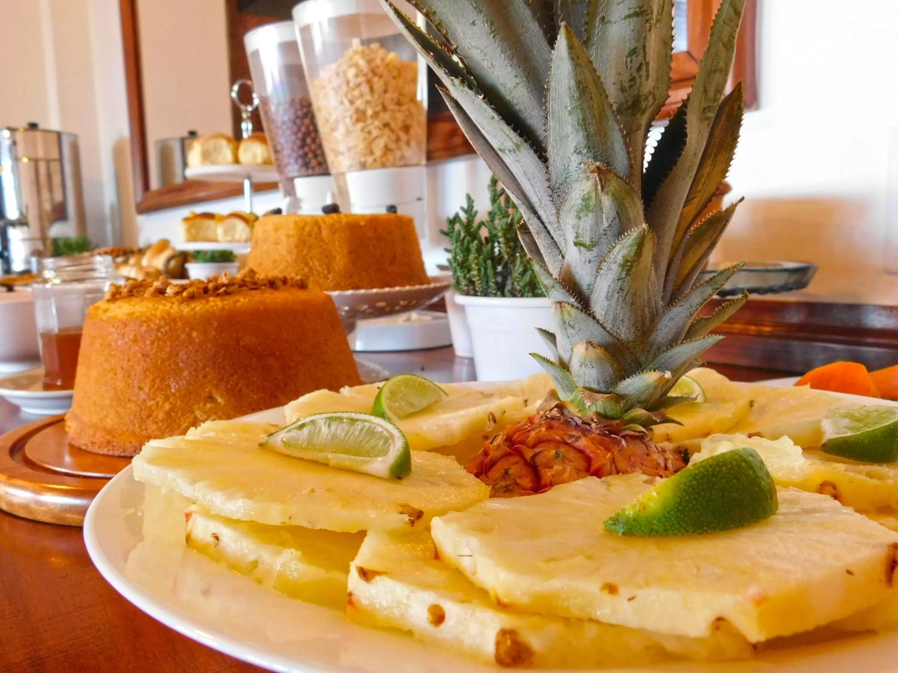 Buffet breakfast in Pousada dos Coqueiros Búzios