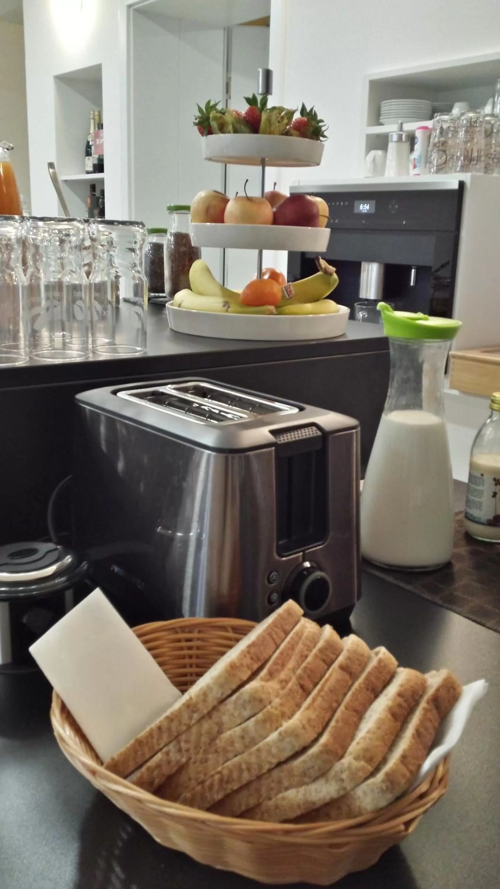 Coffee/tea facilities in Boutique-Hotel Kronenstuben