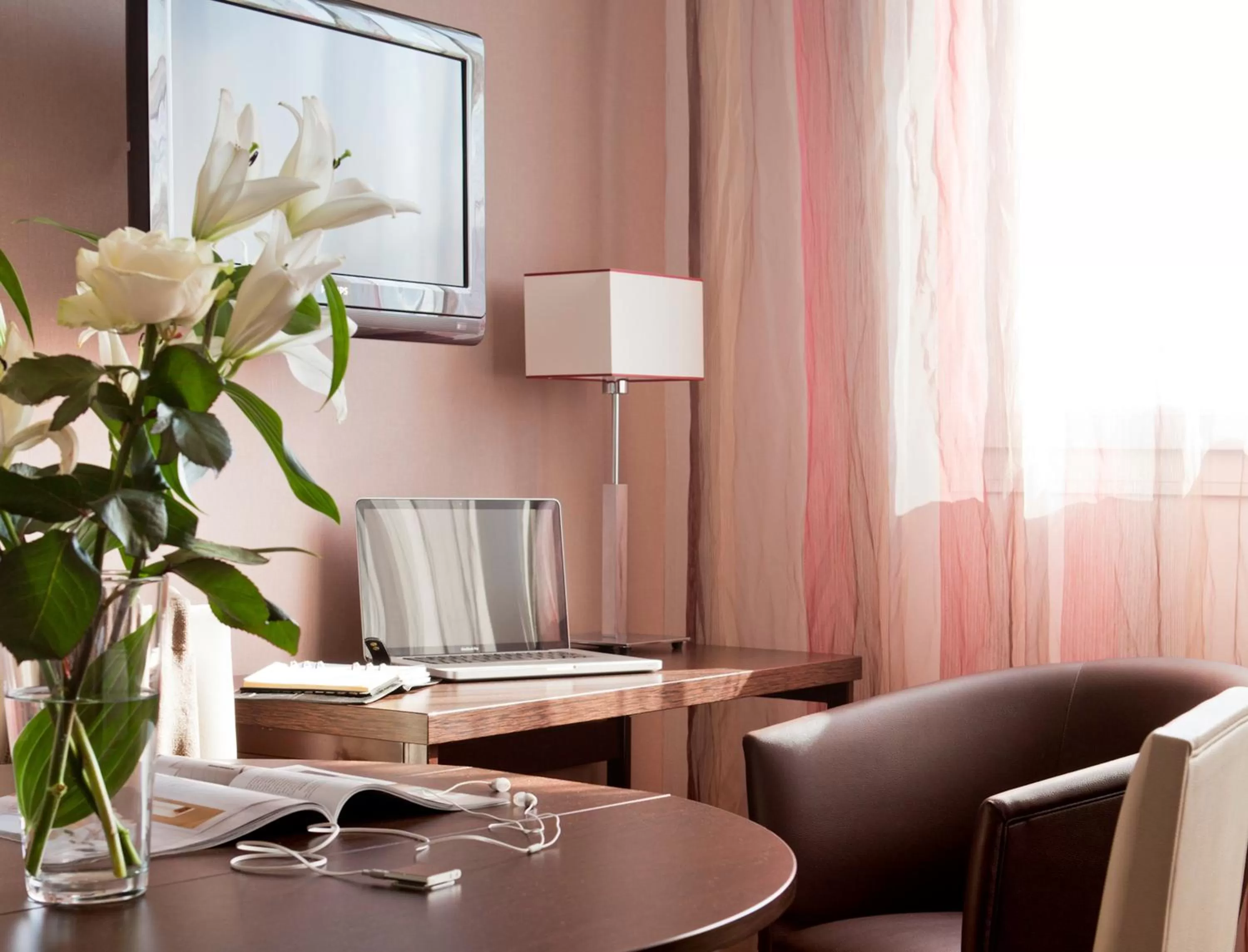 Living room in Residence KOSY appart'hôtels - Les Cèdres