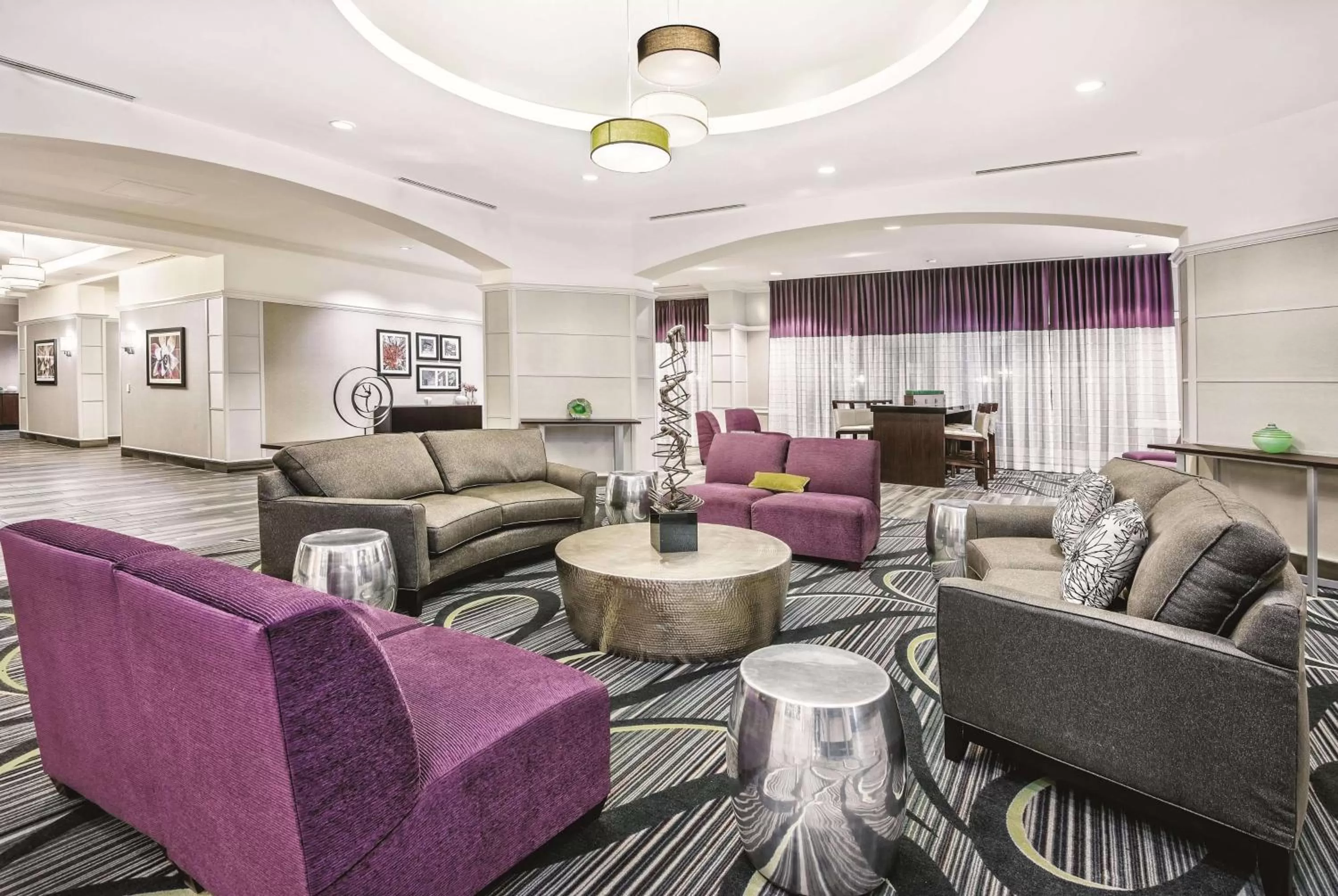 Lobby or reception in La Quinta Inn & Suites by Wyndham San Antonio Riverwalk